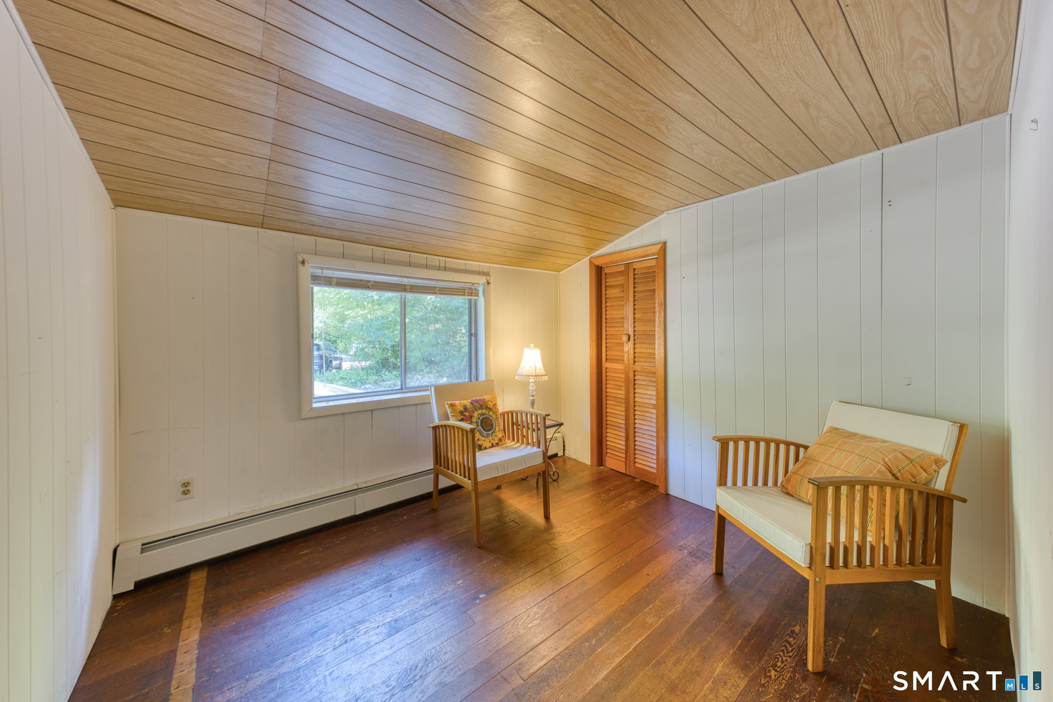 18 Brook Trail Property Photo 7
