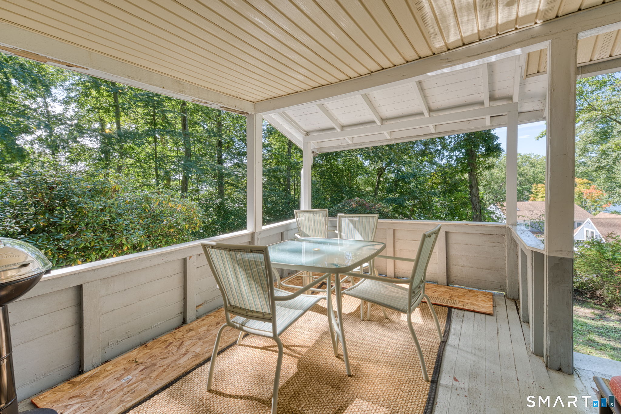 18 Brook Trail Property Photo 15