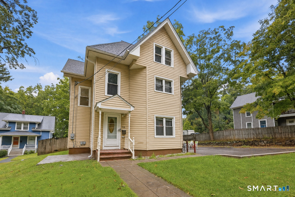 118 Reservoir Avenue Property Photo 2