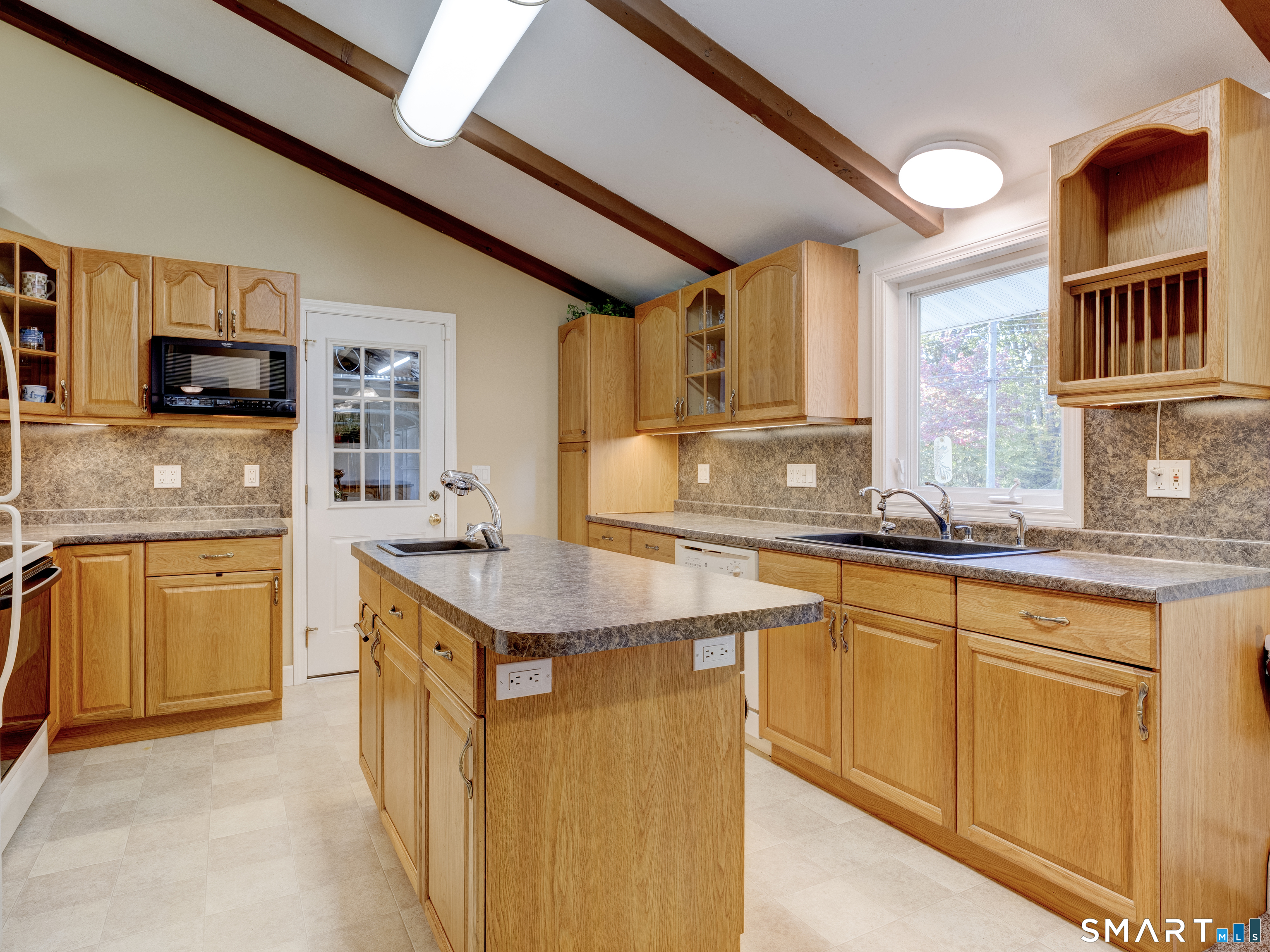 225 Dorothy Drive Property Photo 10