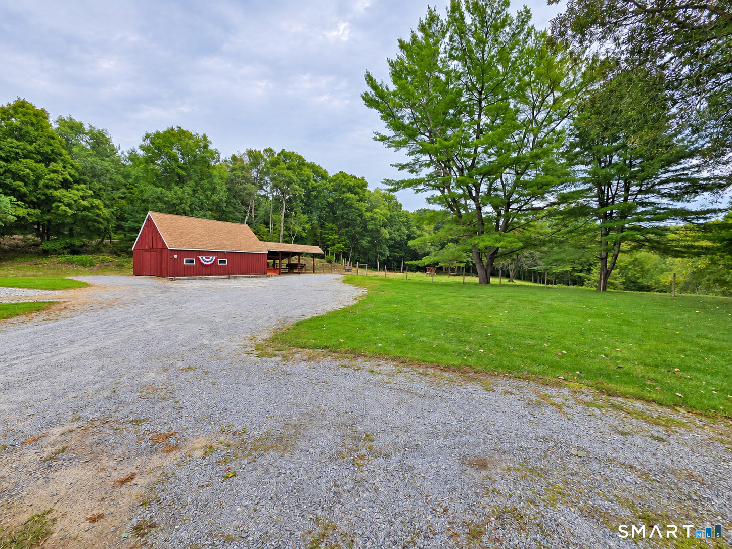 150 Paper Mill Road Property Photo 3