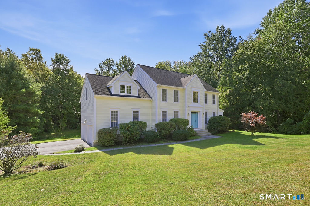 5 Misty Meadow Road Property Photo 3