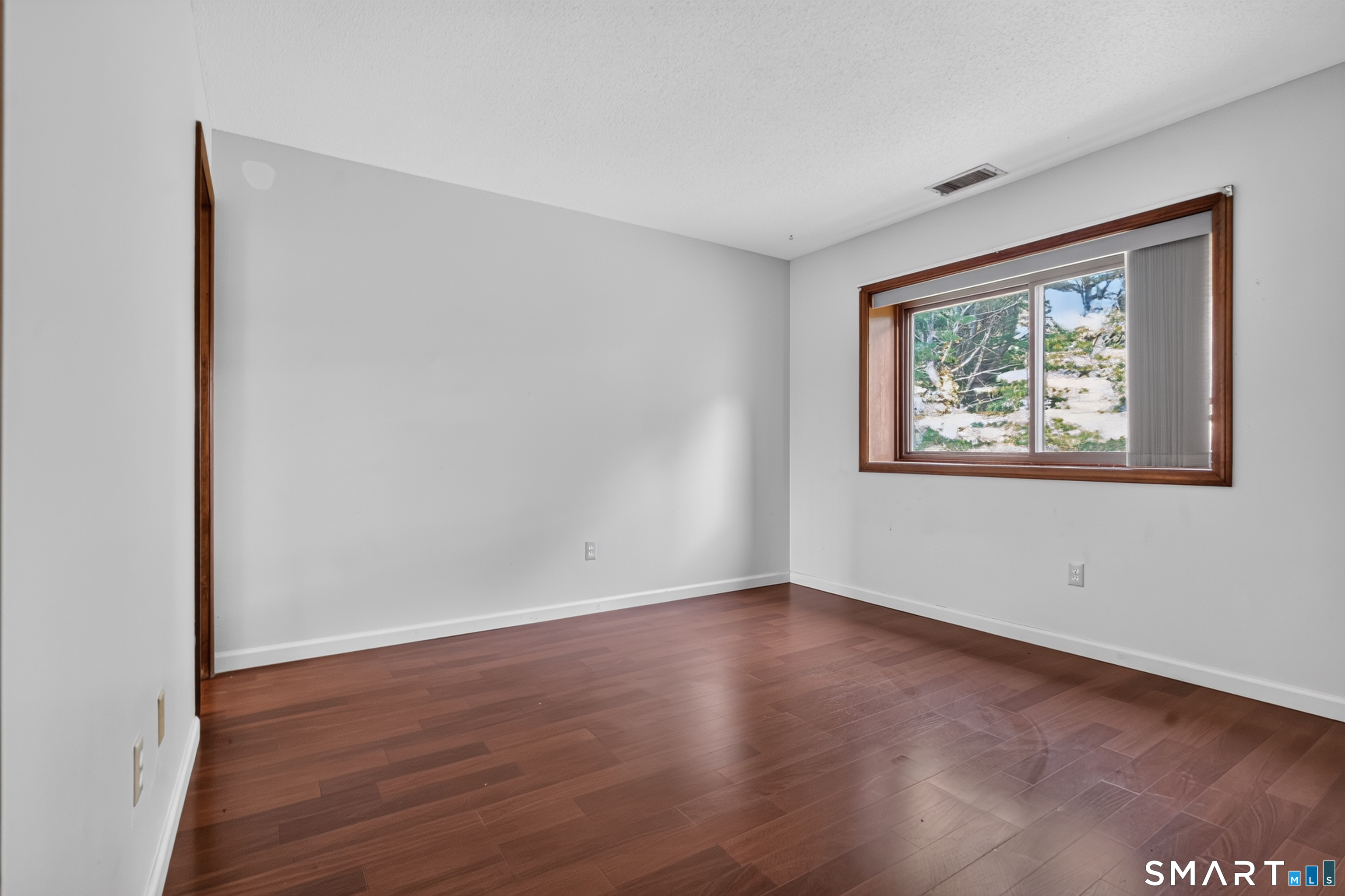1104 Summer Hill 1104 Drive Property Photo 18