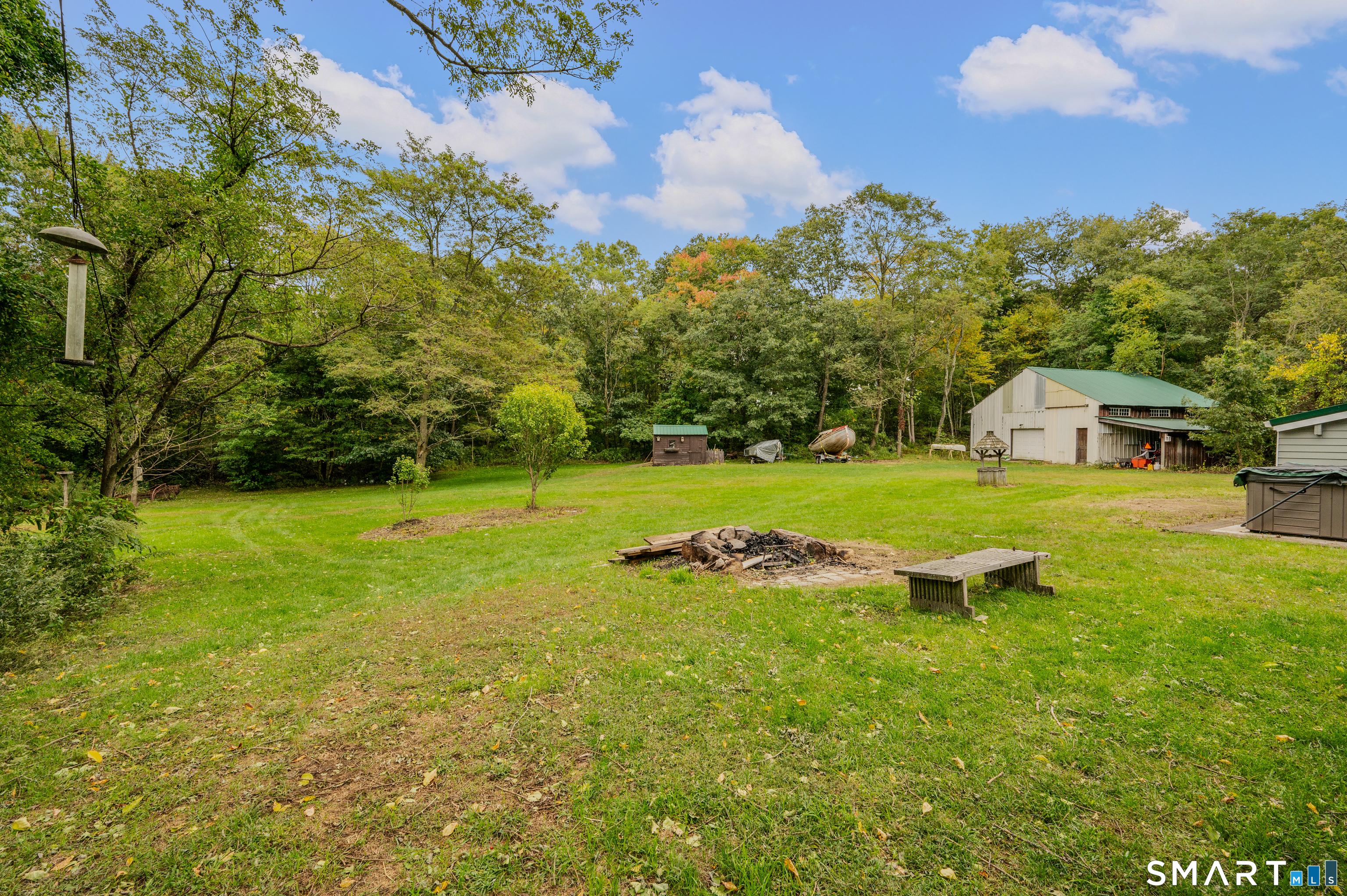 440 West Road Property Photo 31