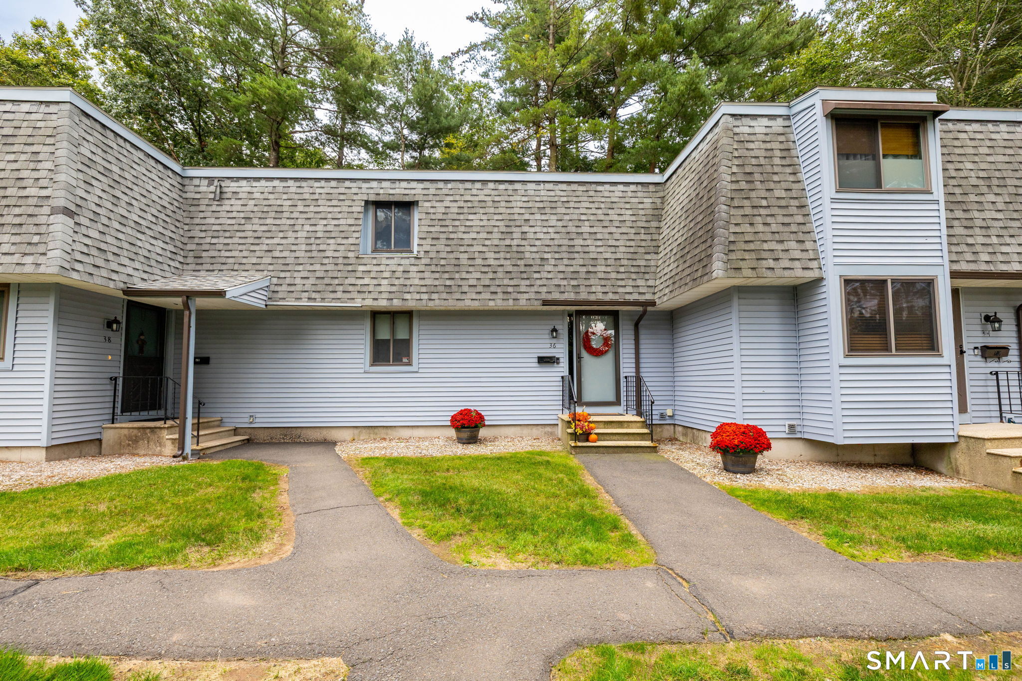 36 Northampton 36 Lane Property Photo 2