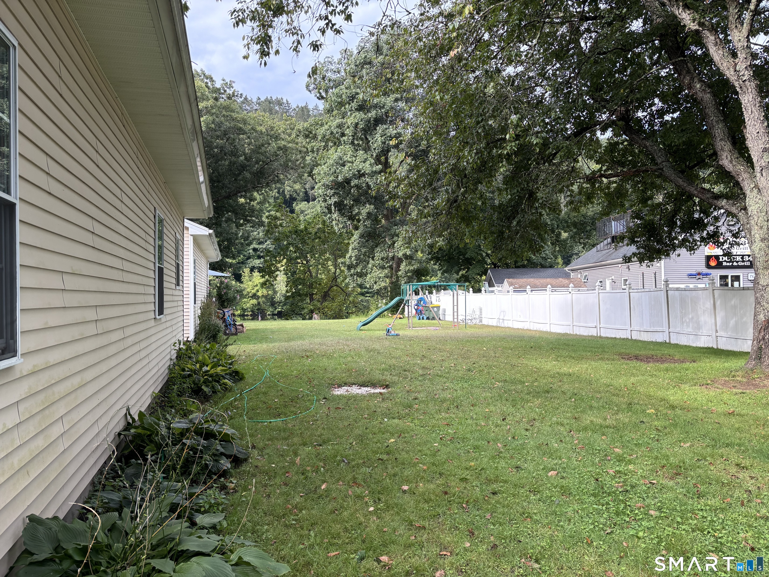 175 Roosevelt Drive Property Photo 3