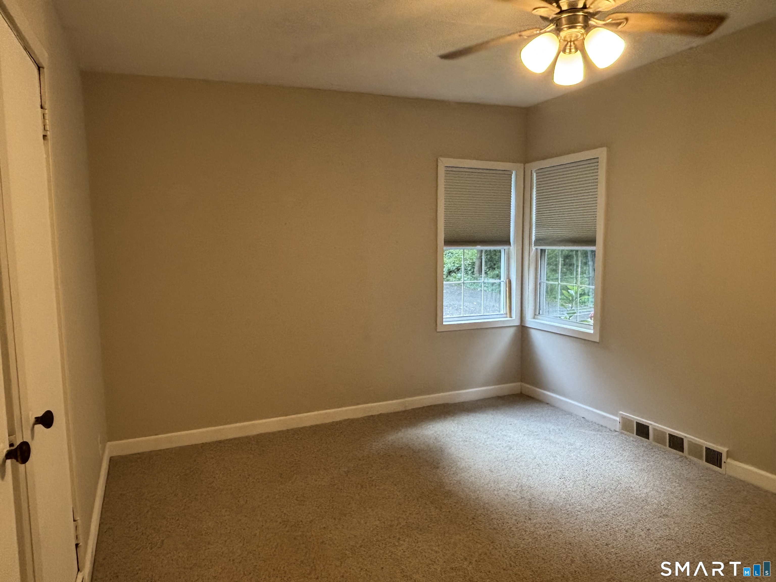 175 Roosevelt Drive Property Photo 10