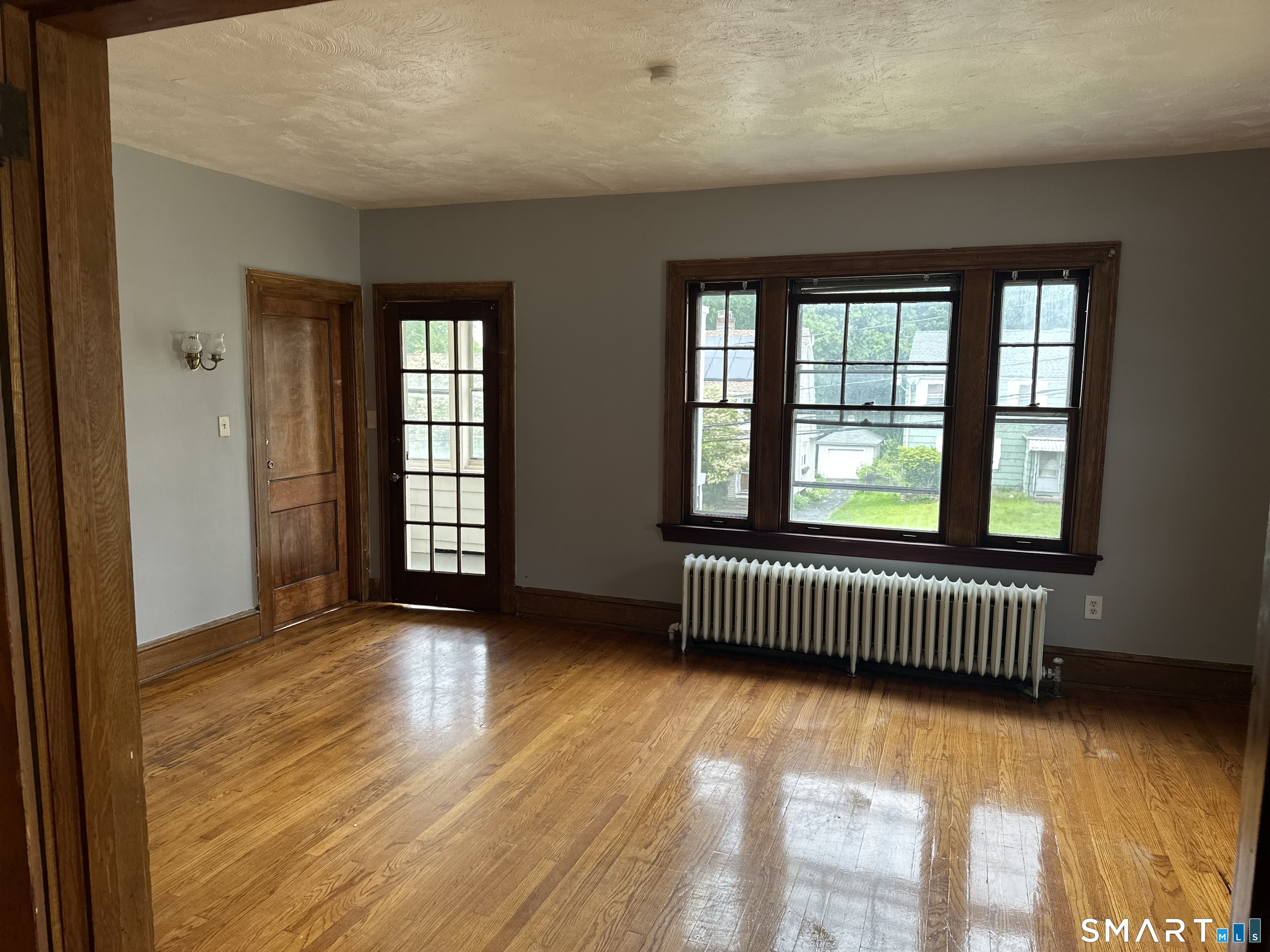 35 Woodmere Road Property Photo 4