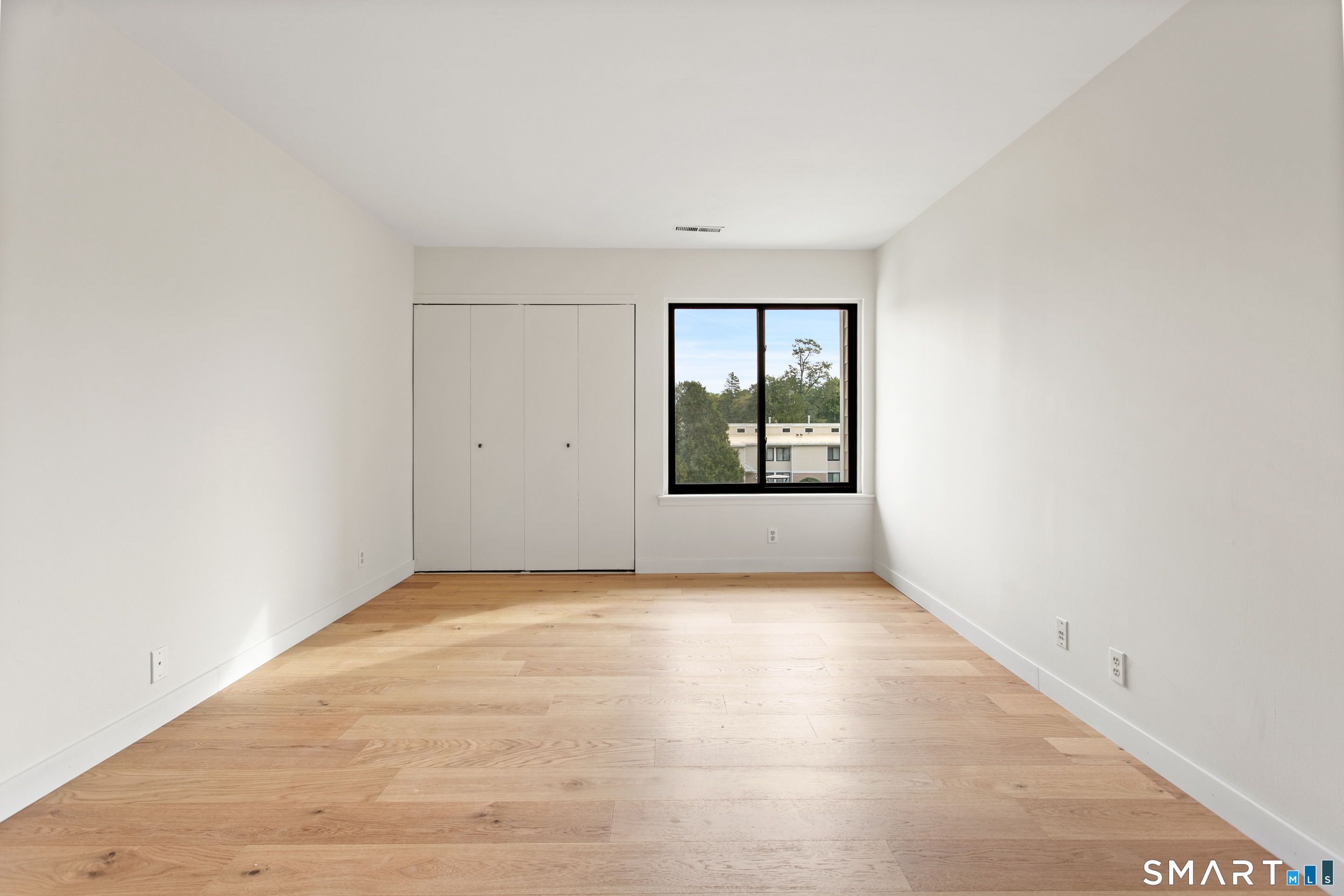 8 Stebbins Close Property Photo 11