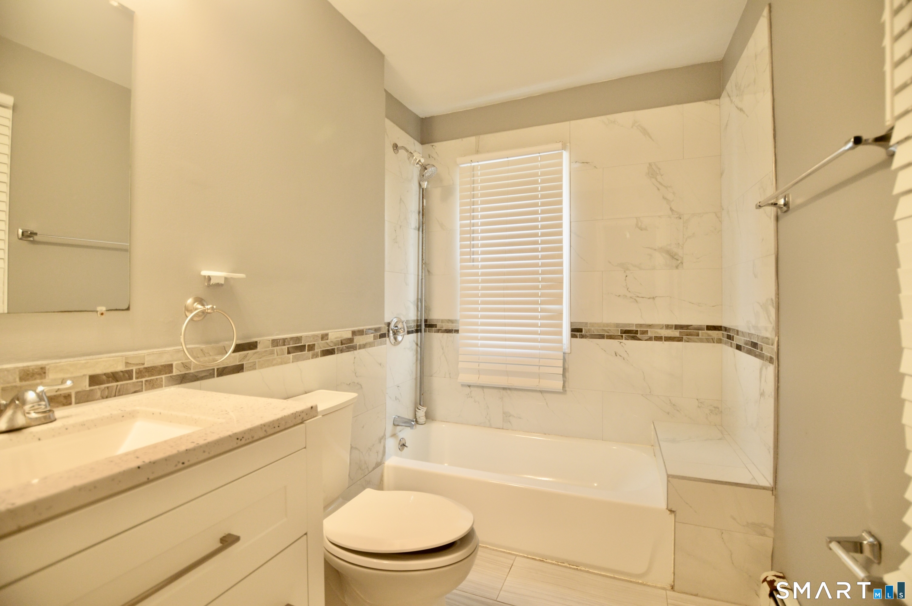 807 Brewster Street Property Photo 6