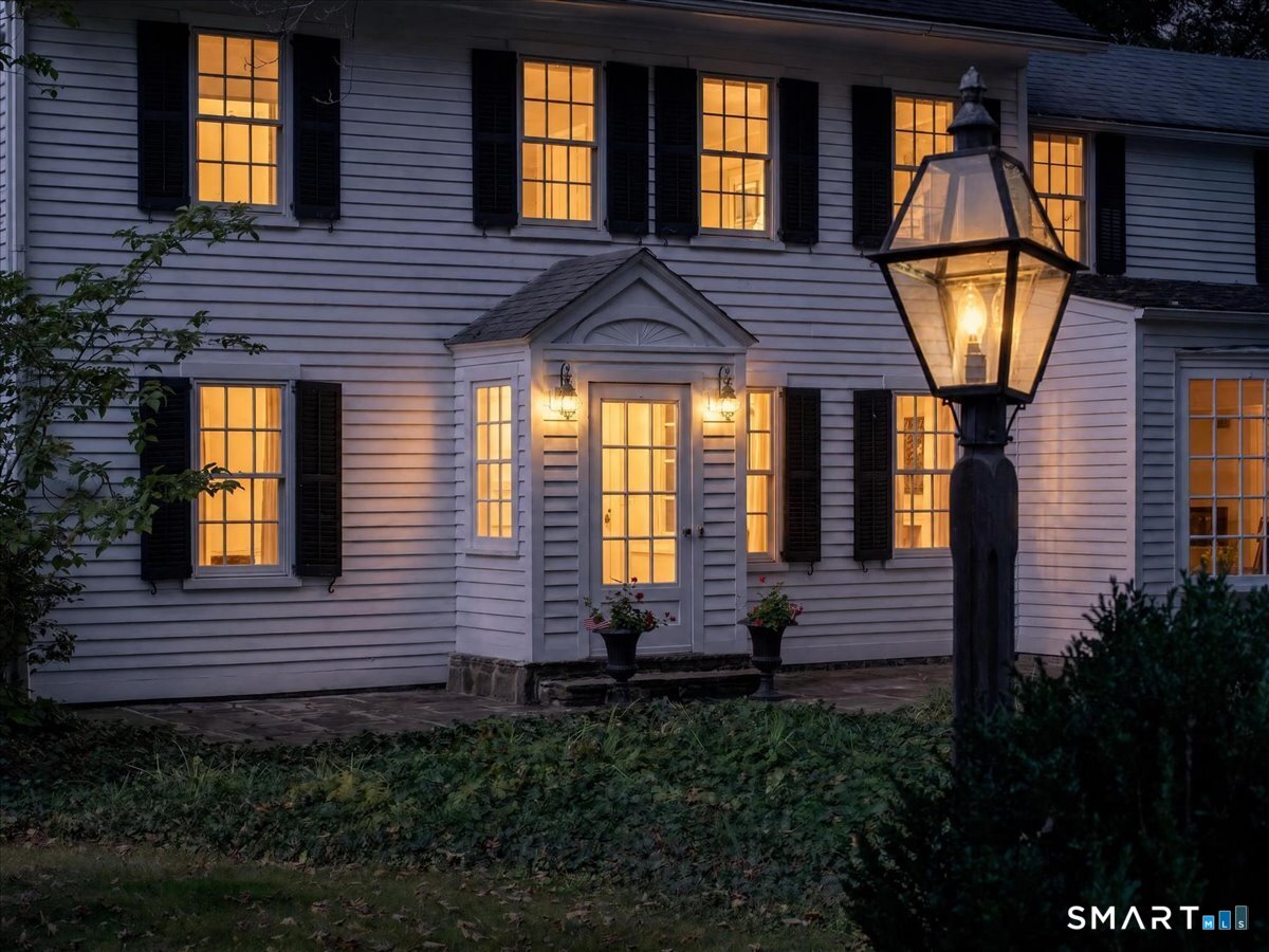 9 Ingham Hill Road Property Photo 1