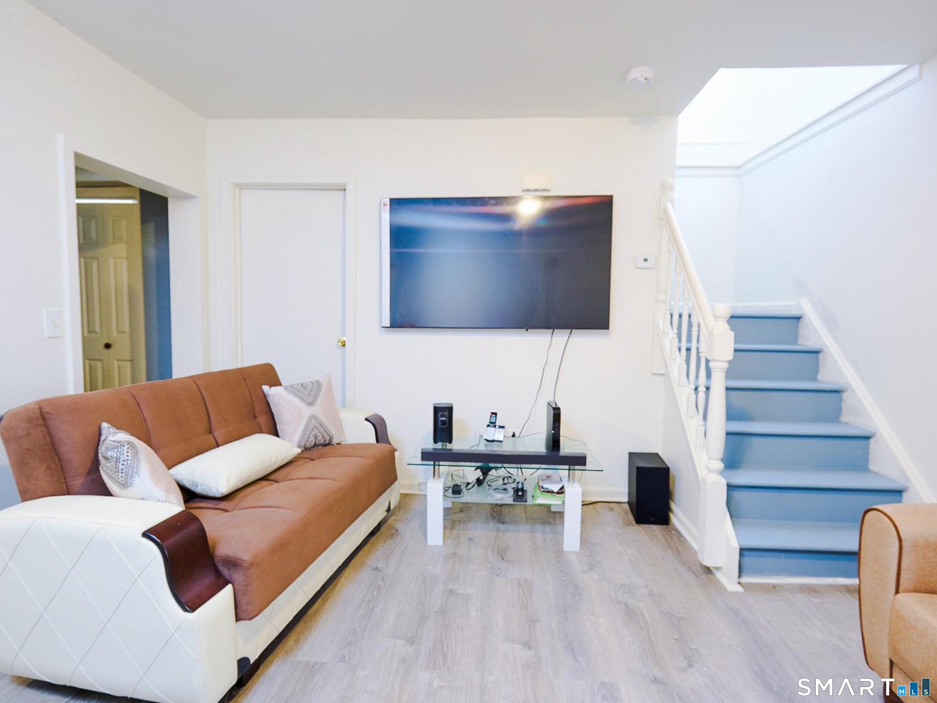 60 Olive Street Property Photo 12