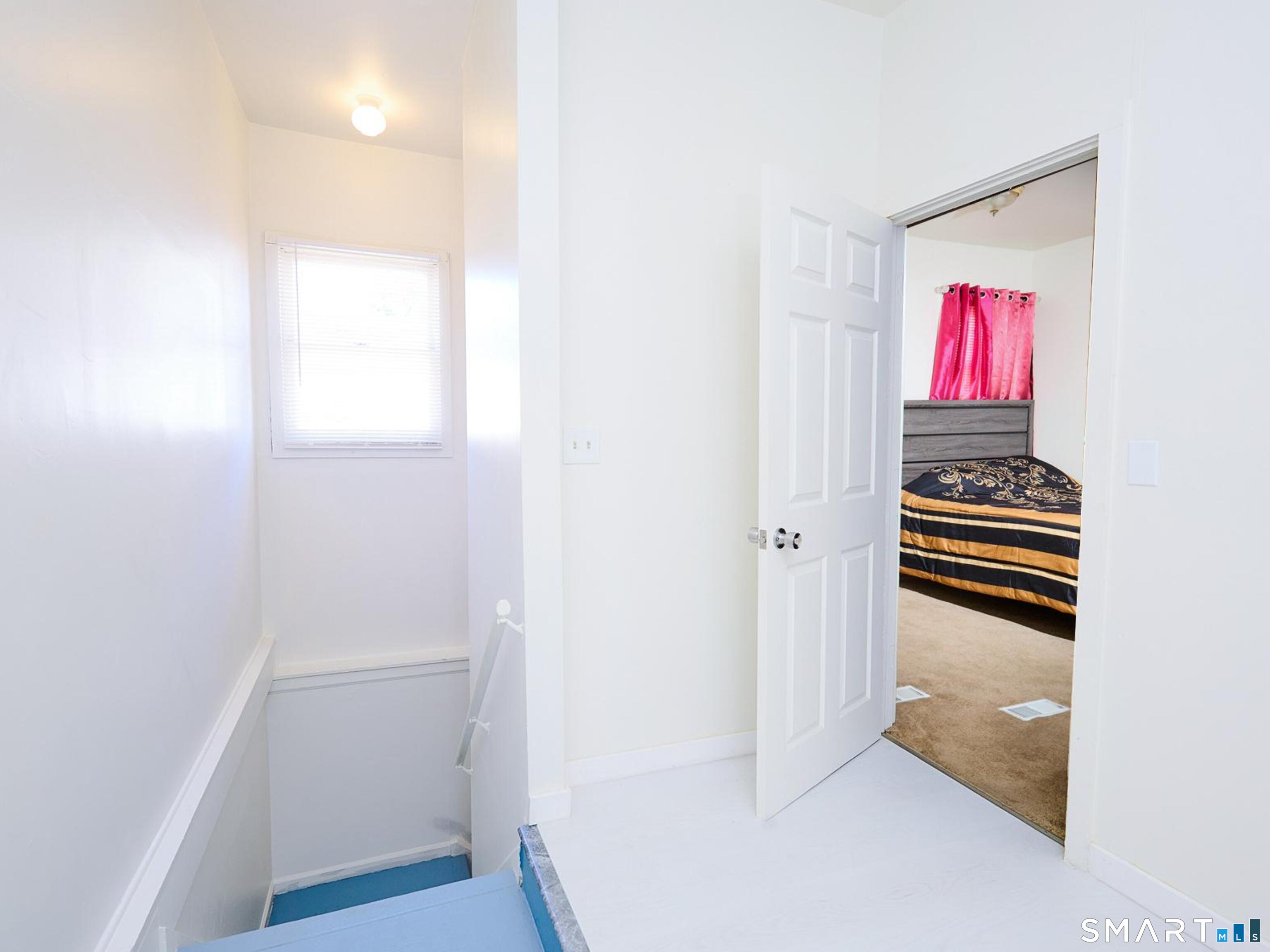 60 Olive Street Property Photo 28