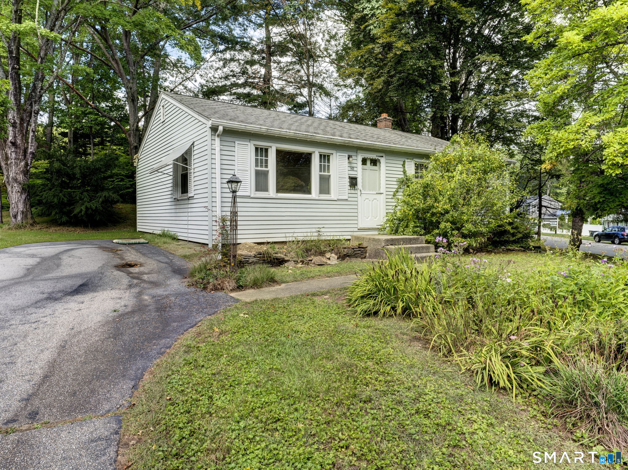 149 Lauter Avenue Property Photo 2