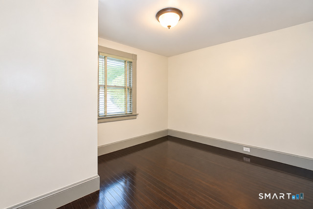 173 Gilbert Avenue Property Photo 27
