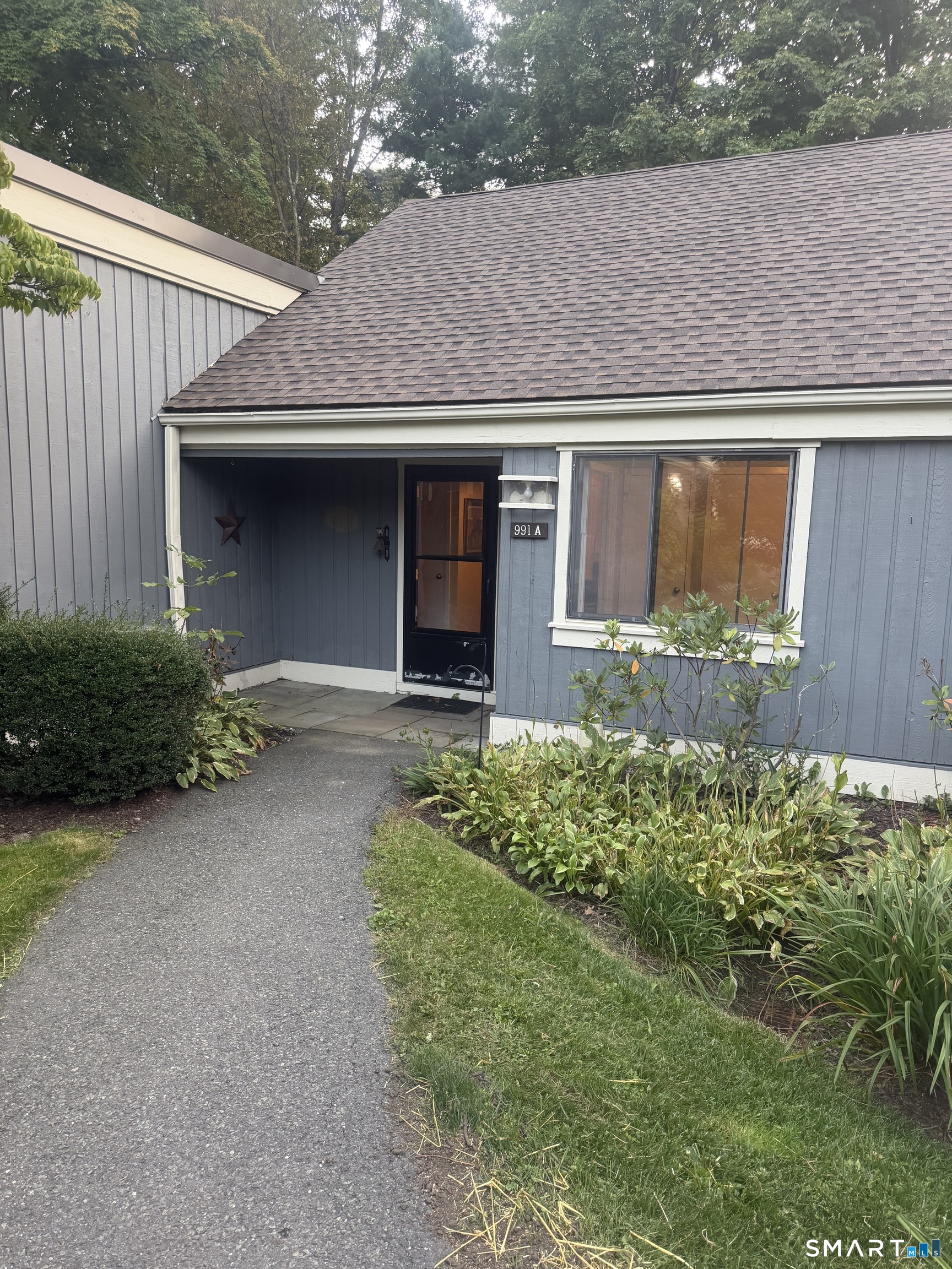 991 Heritage A Village Property Photo 1