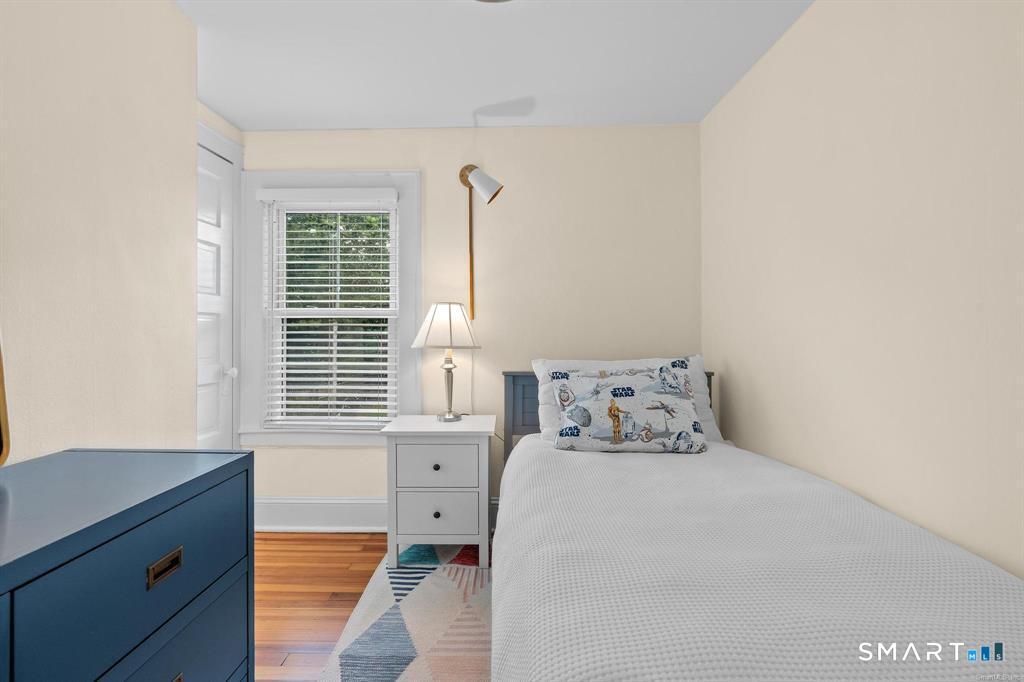 136 Whitman Avenue Property Photo 13
