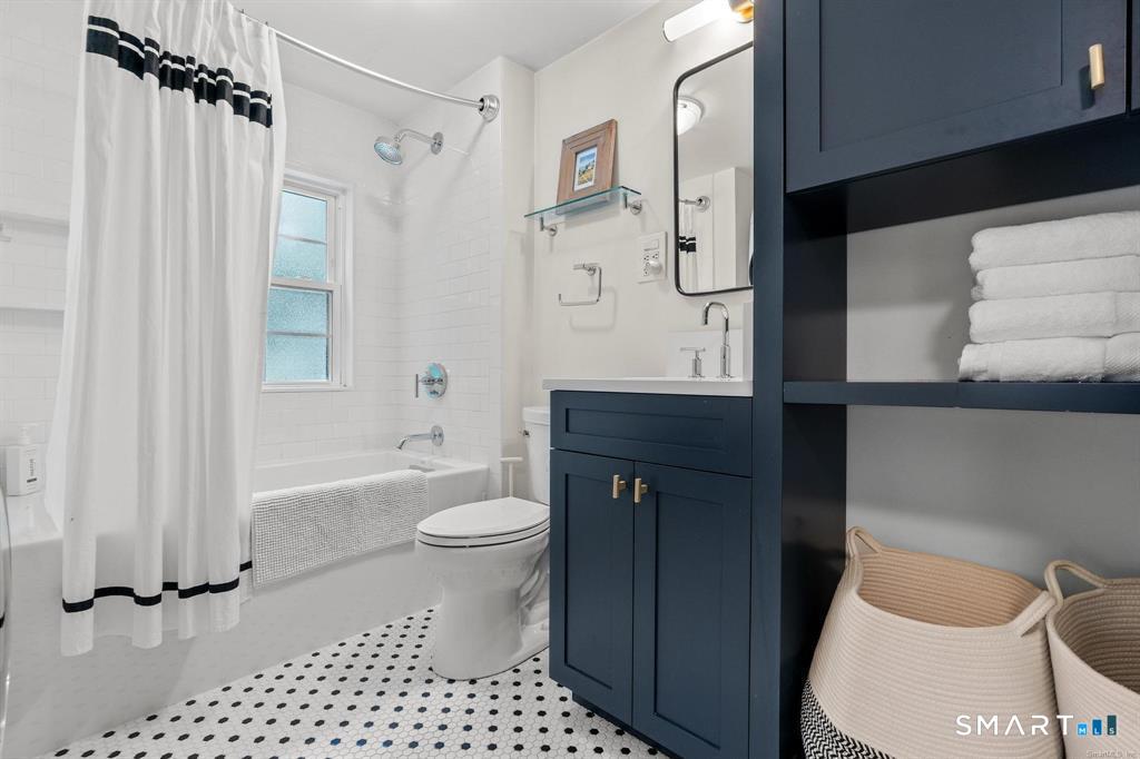 136 Whitman Avenue Property Photo 19