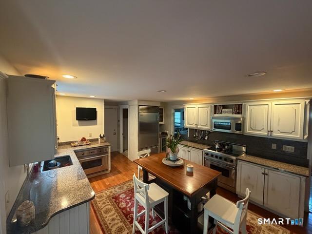 100 Rolling Ridge Road Property Photo 8