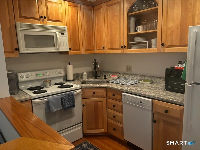 100 Rolling Ridge Road Property Photo 16