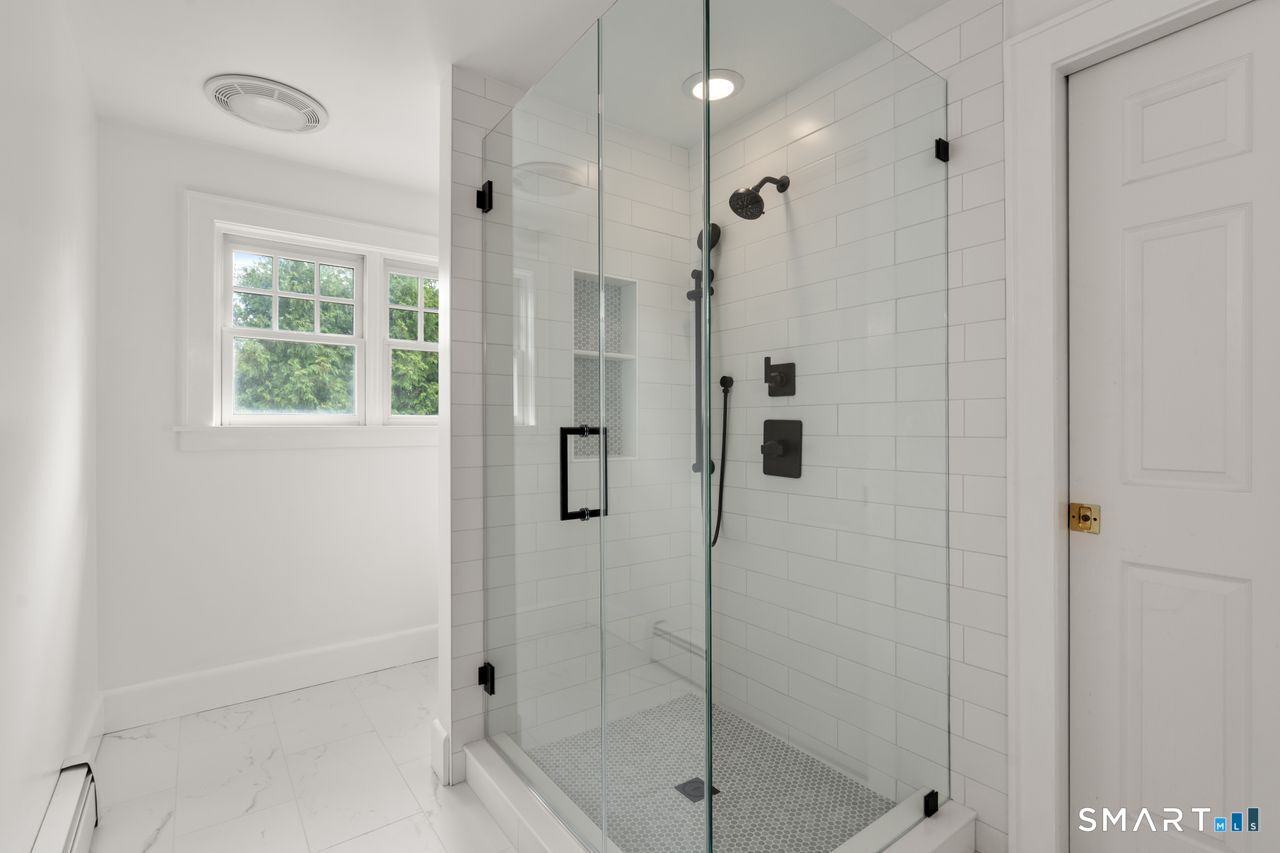 38 Reynolds Drive Property Photo 18
