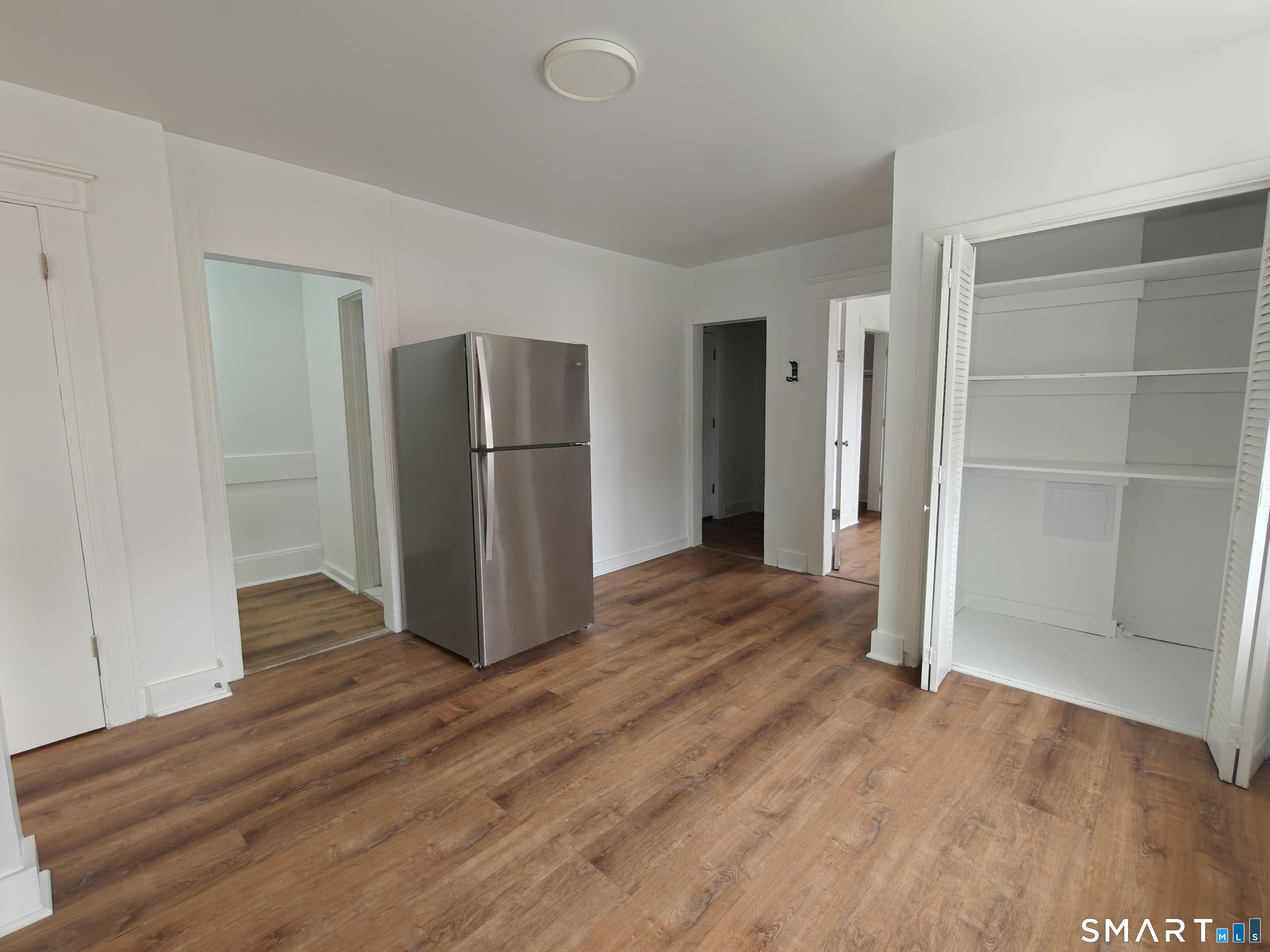 1220 State 2 Street Property Photo 2
