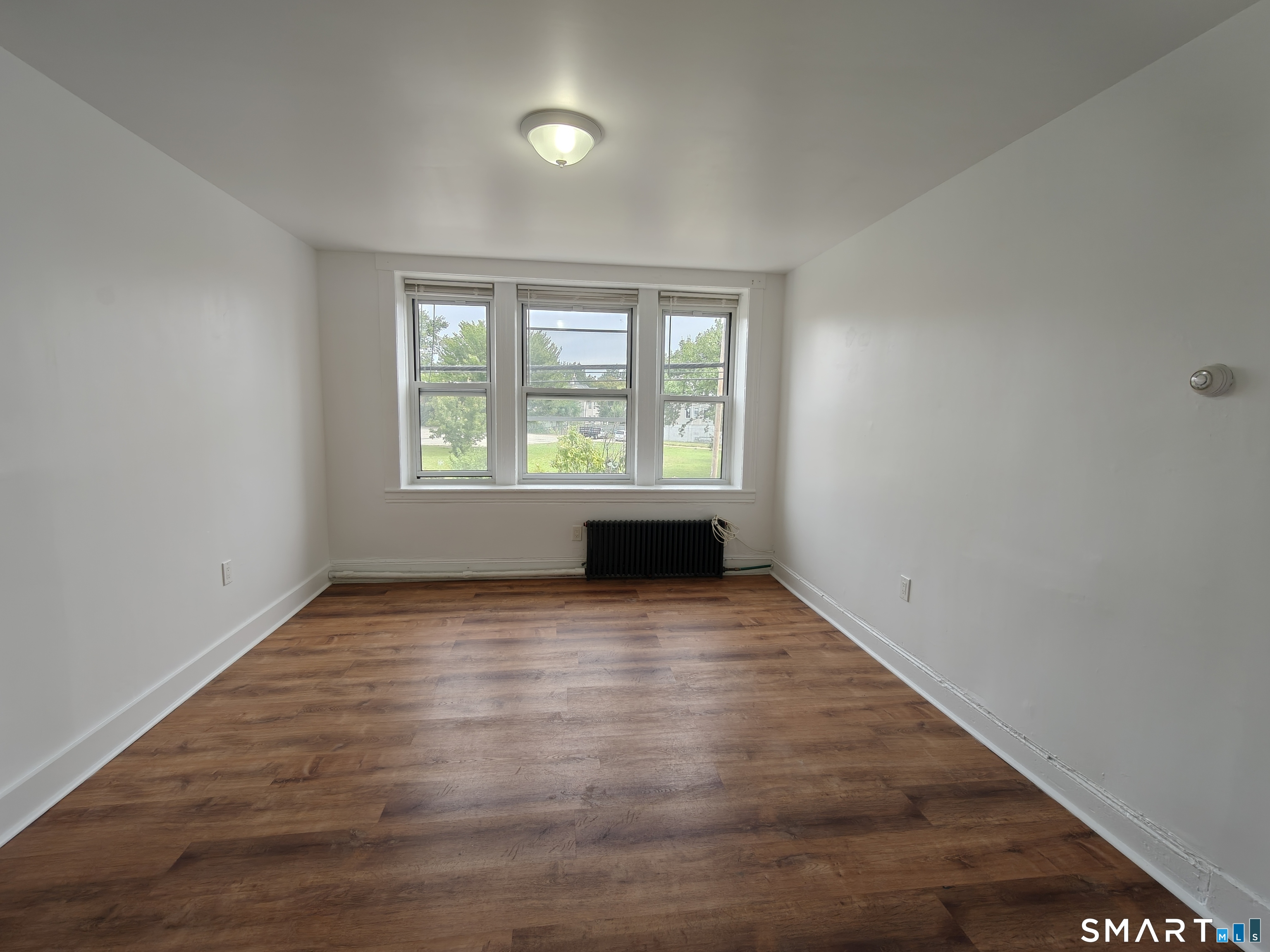 1220 State 2 Street Property Photo 3