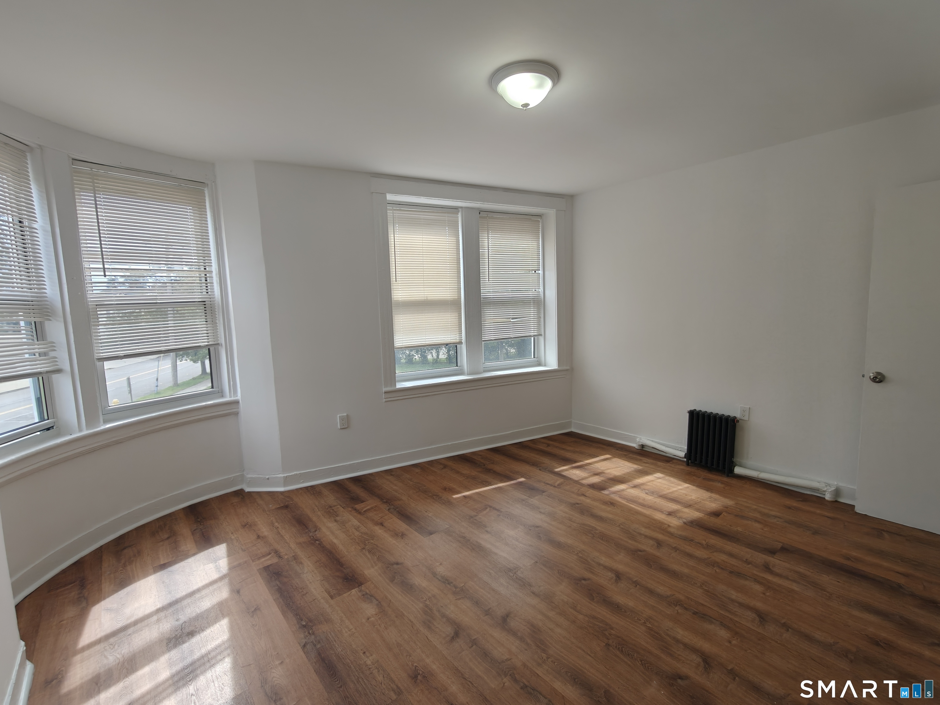 1220 State 2 Street Property Photo 4