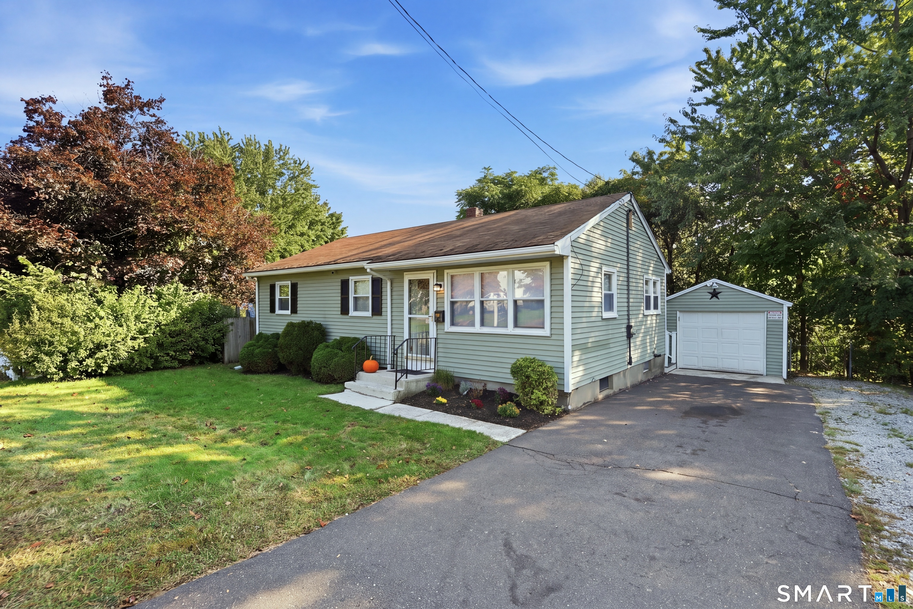 127 Wolcott Street Property Photo 1