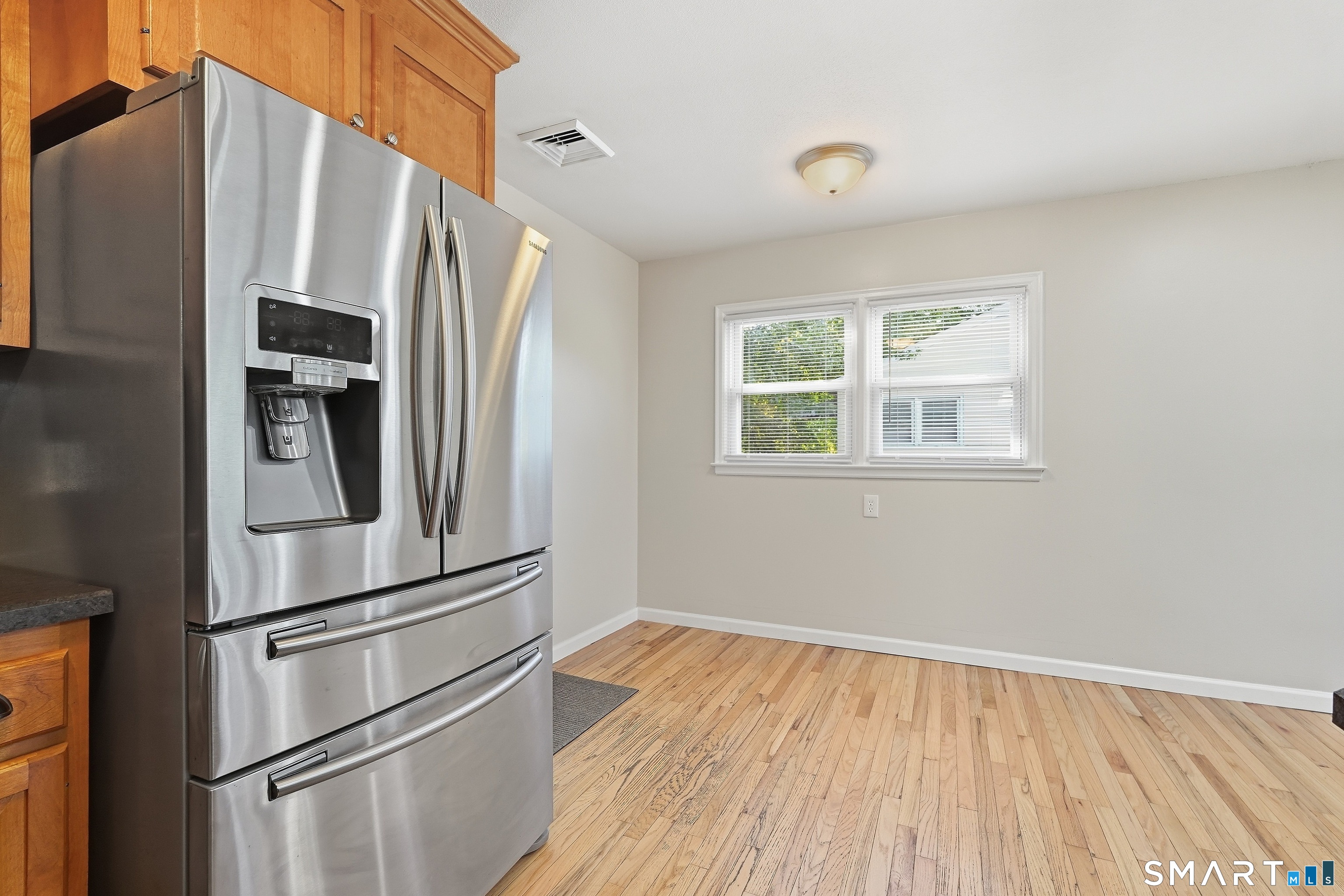 127 Wolcott Street Property Photo 11