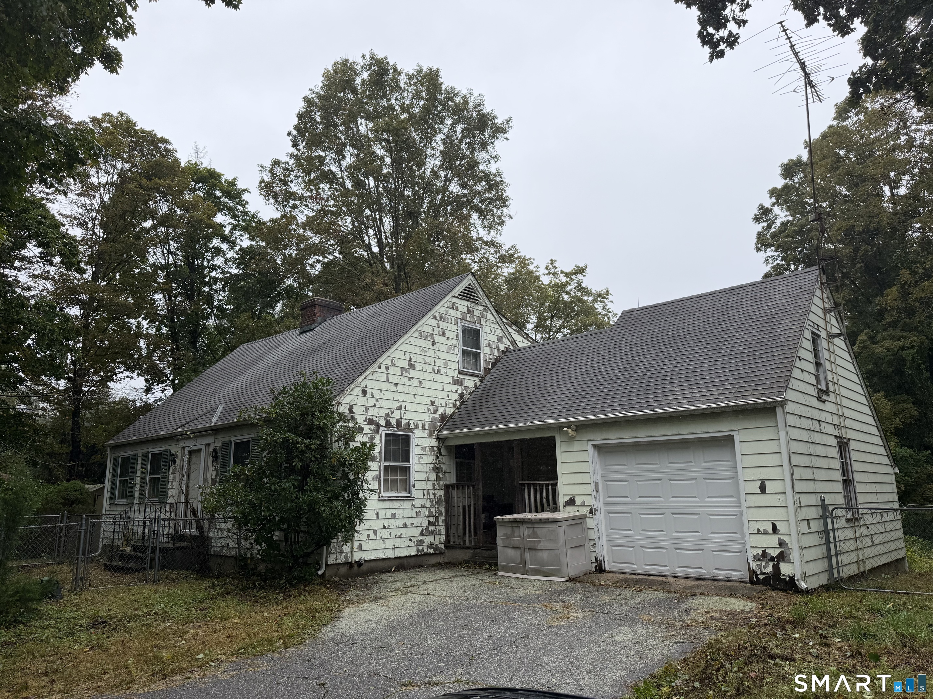 53 Cross Highway Property Photo 1