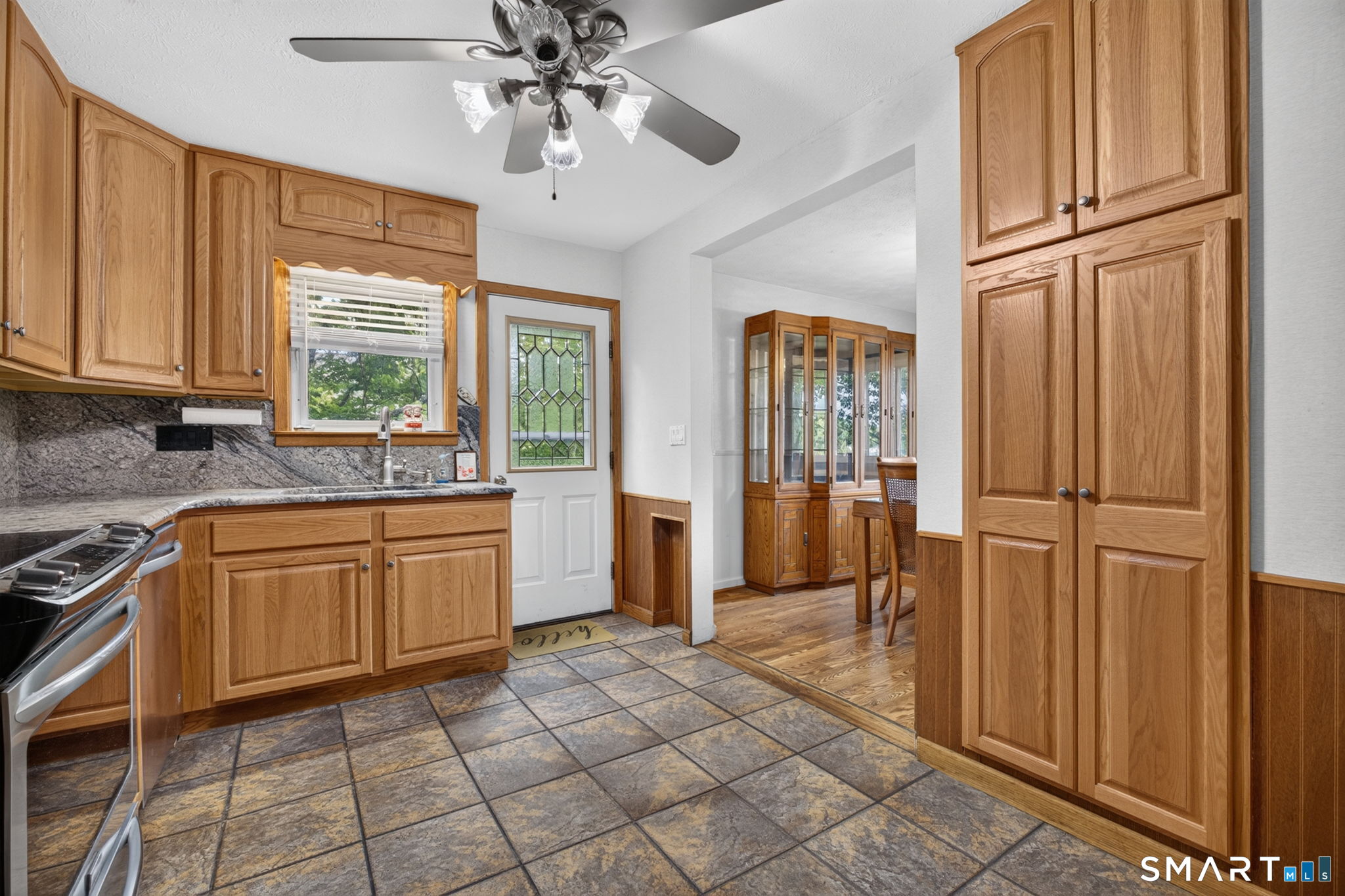 163 Cranston Street Property Photo 5