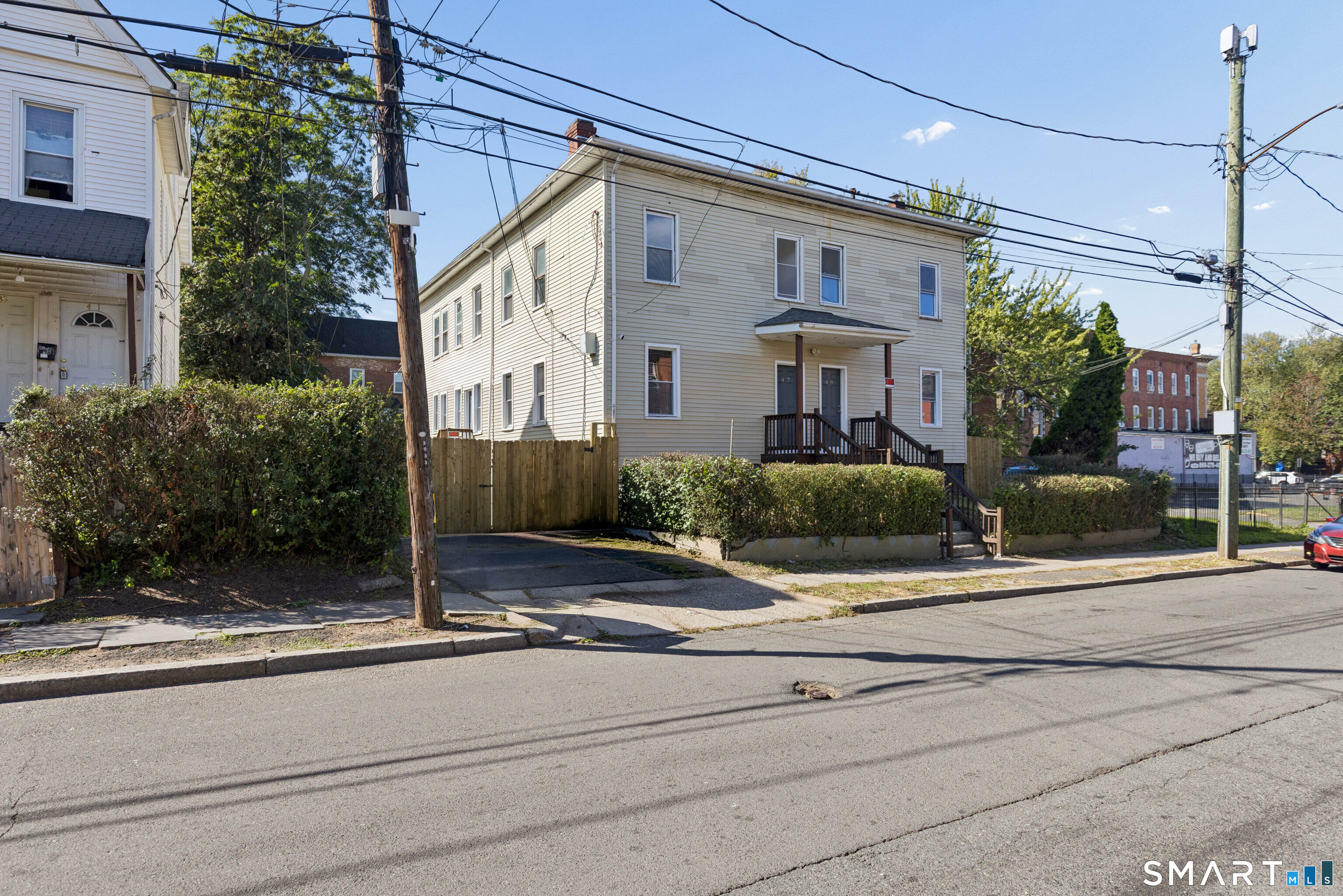 47-49 Putnam Street Property Photo 2