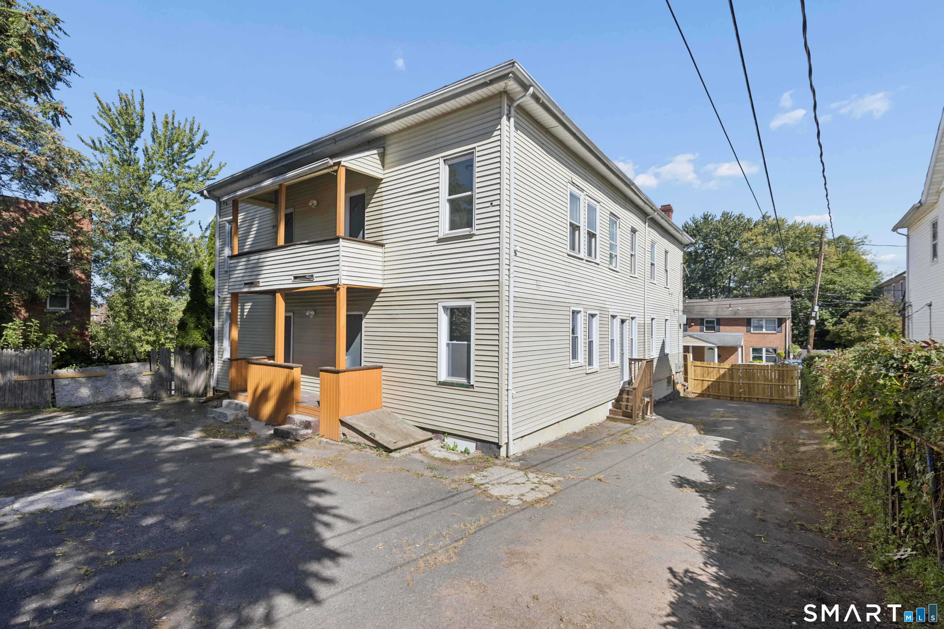 47-49 Putnam Street Property Photo 3
