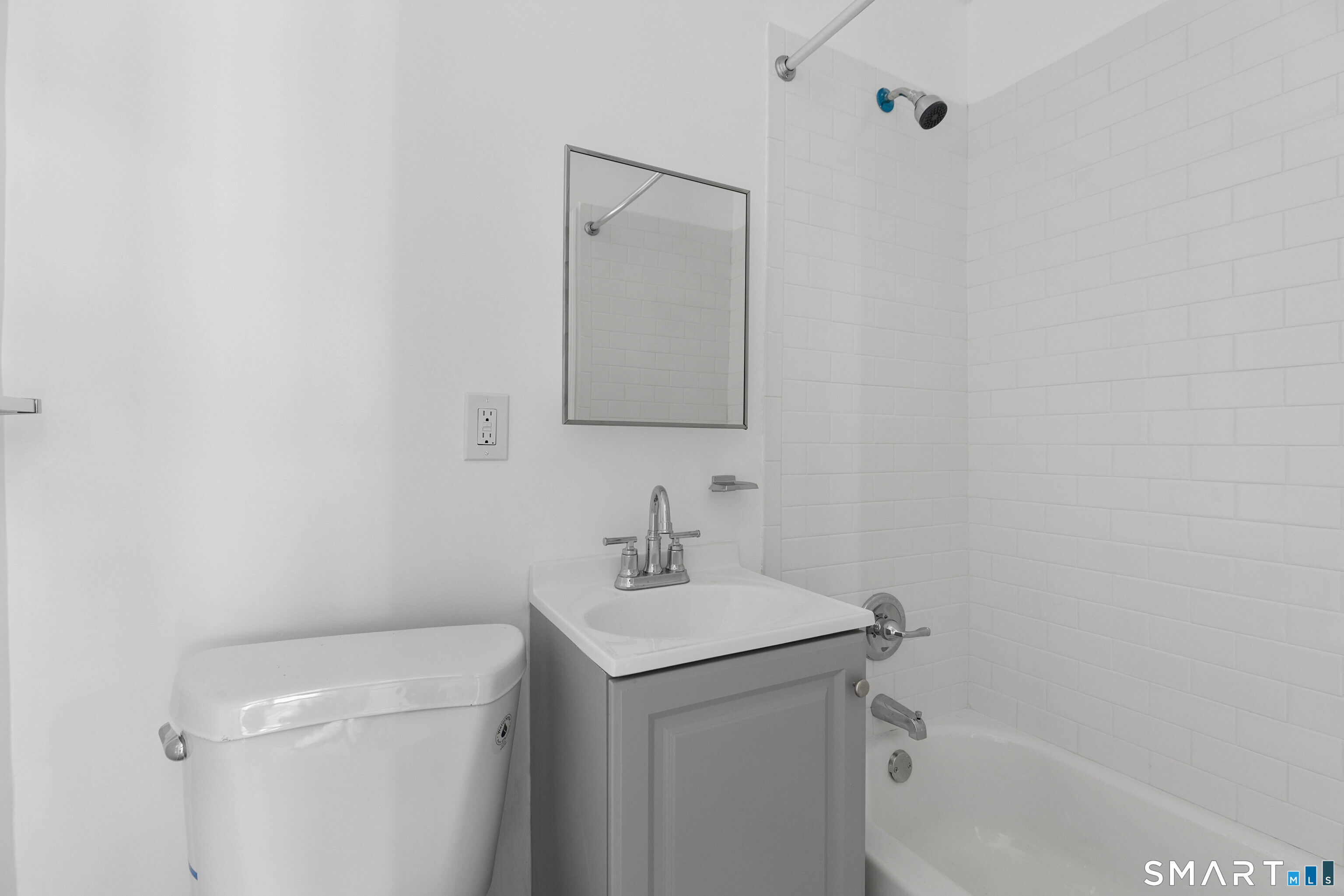 47-49 Putnam Street Property Photo 13