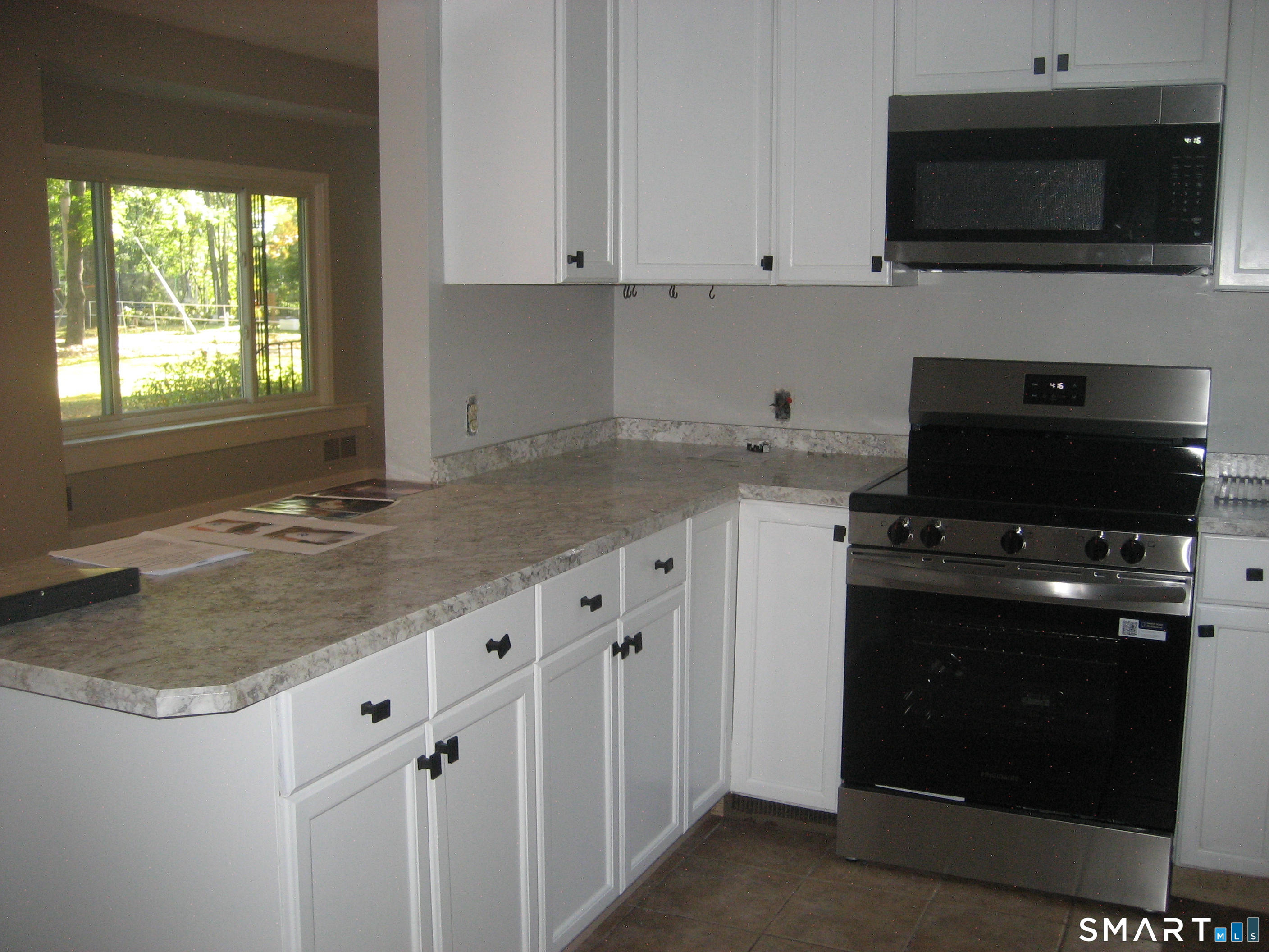 60 Mohegan Road Property Photo 10