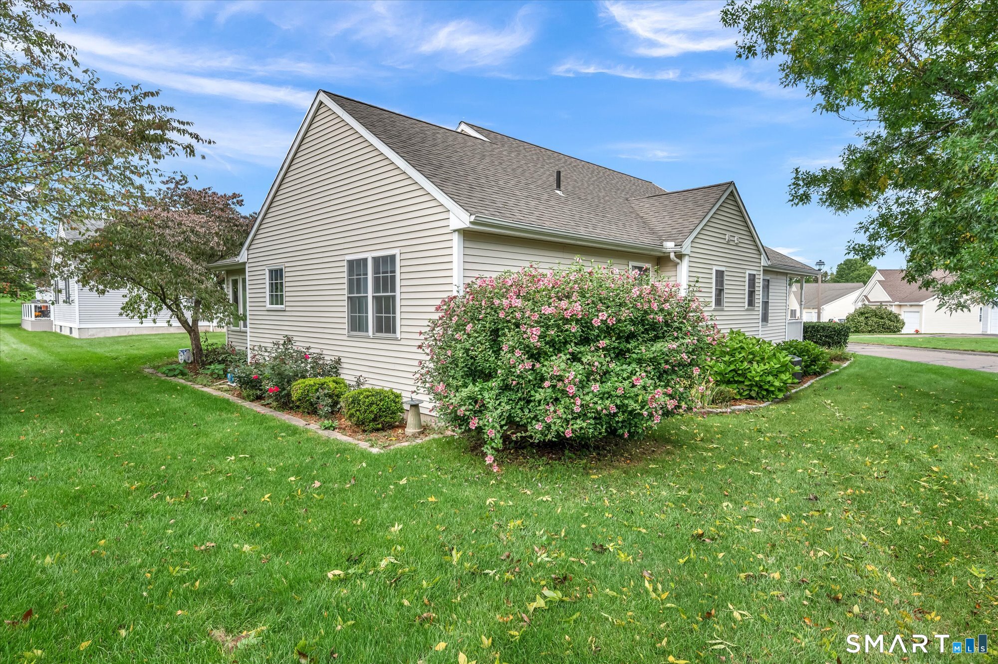 15 Farm Brook 15 Lane Property Photo 4
