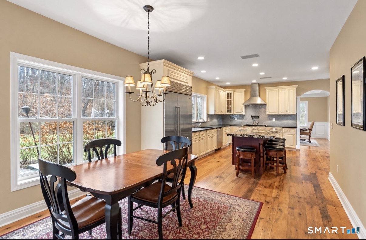15 Wedgewood Court Property Photo 16