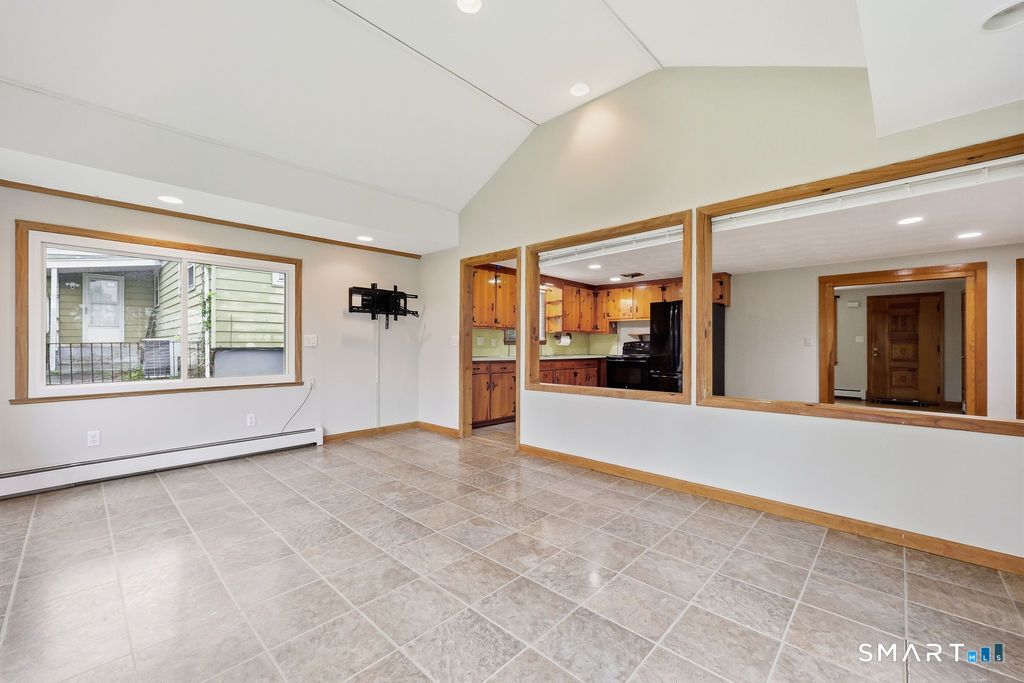 55 Jordan Street Property Photo 11