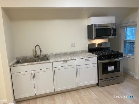 96 Hill Street Property Photo 8