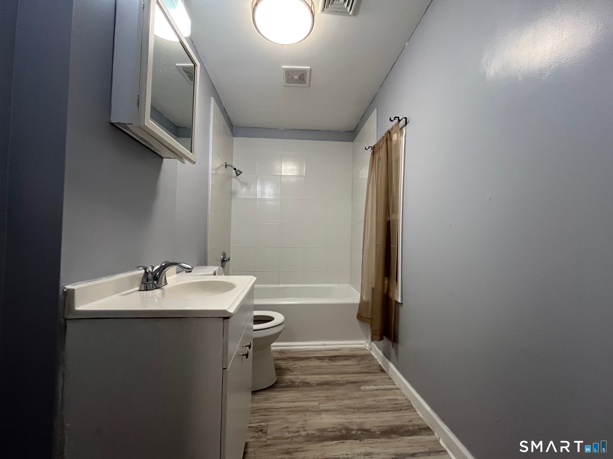 96 Hill Street Property Photo 24