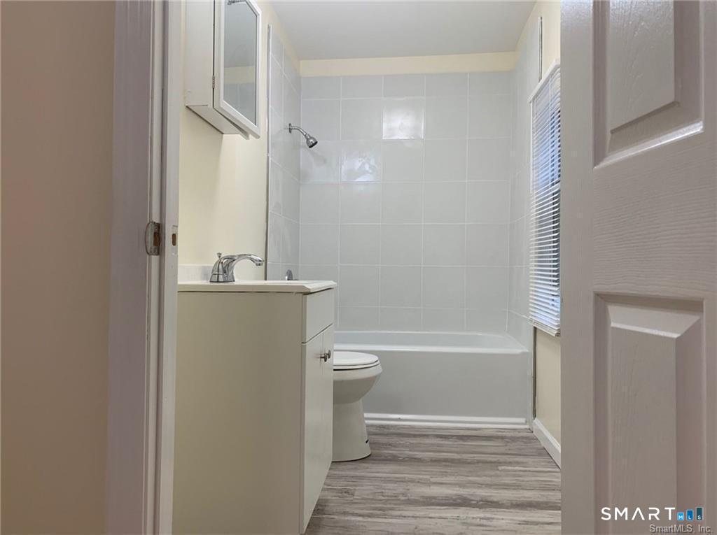 96 Hill Street Property Photo 27