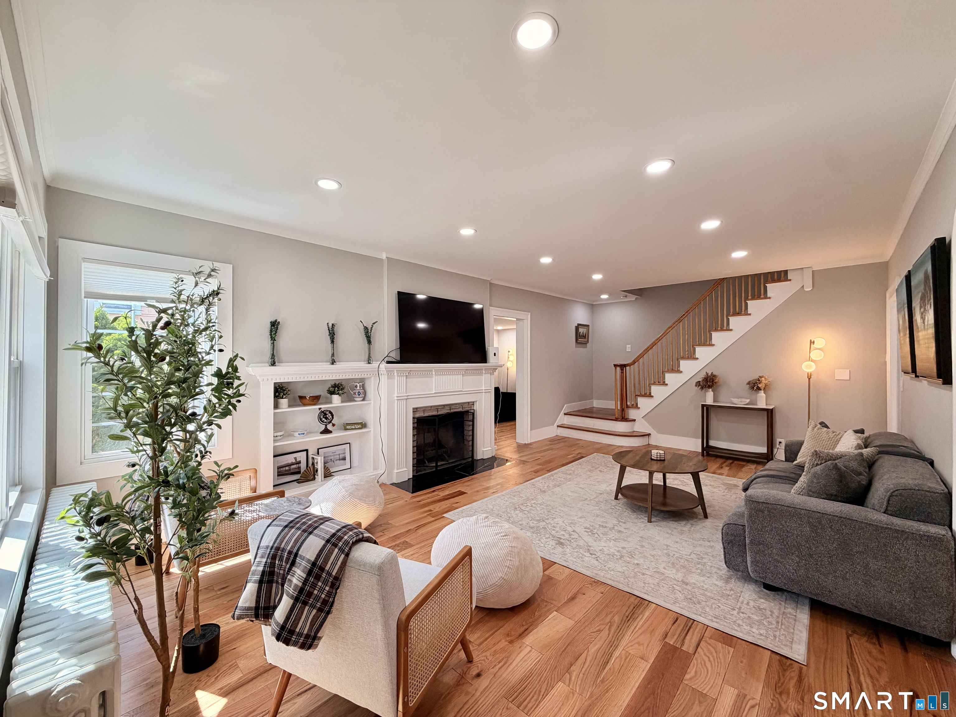 96 Roydon Road Property Photo 1