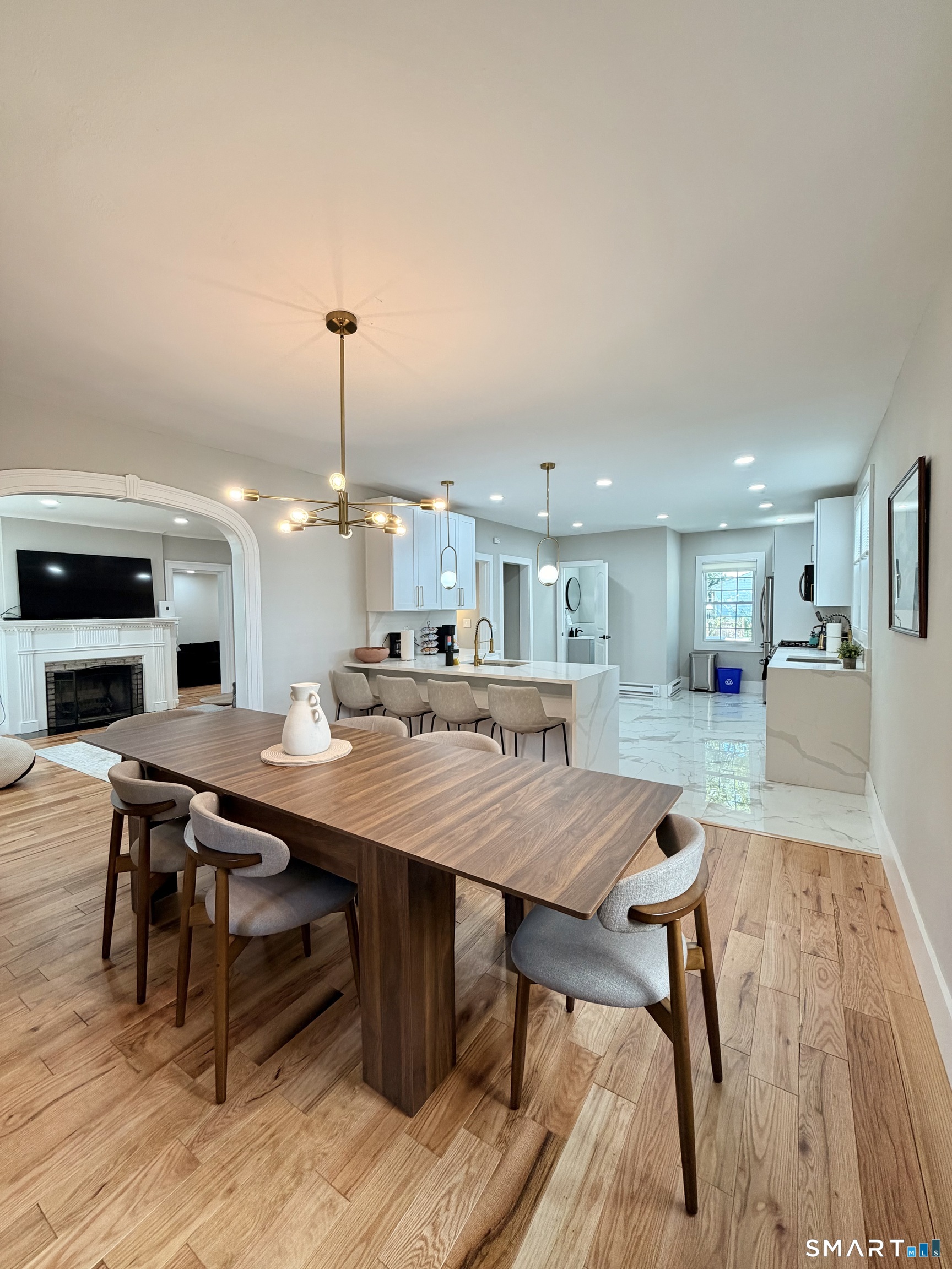 96 Roydon Road Property Photo 3