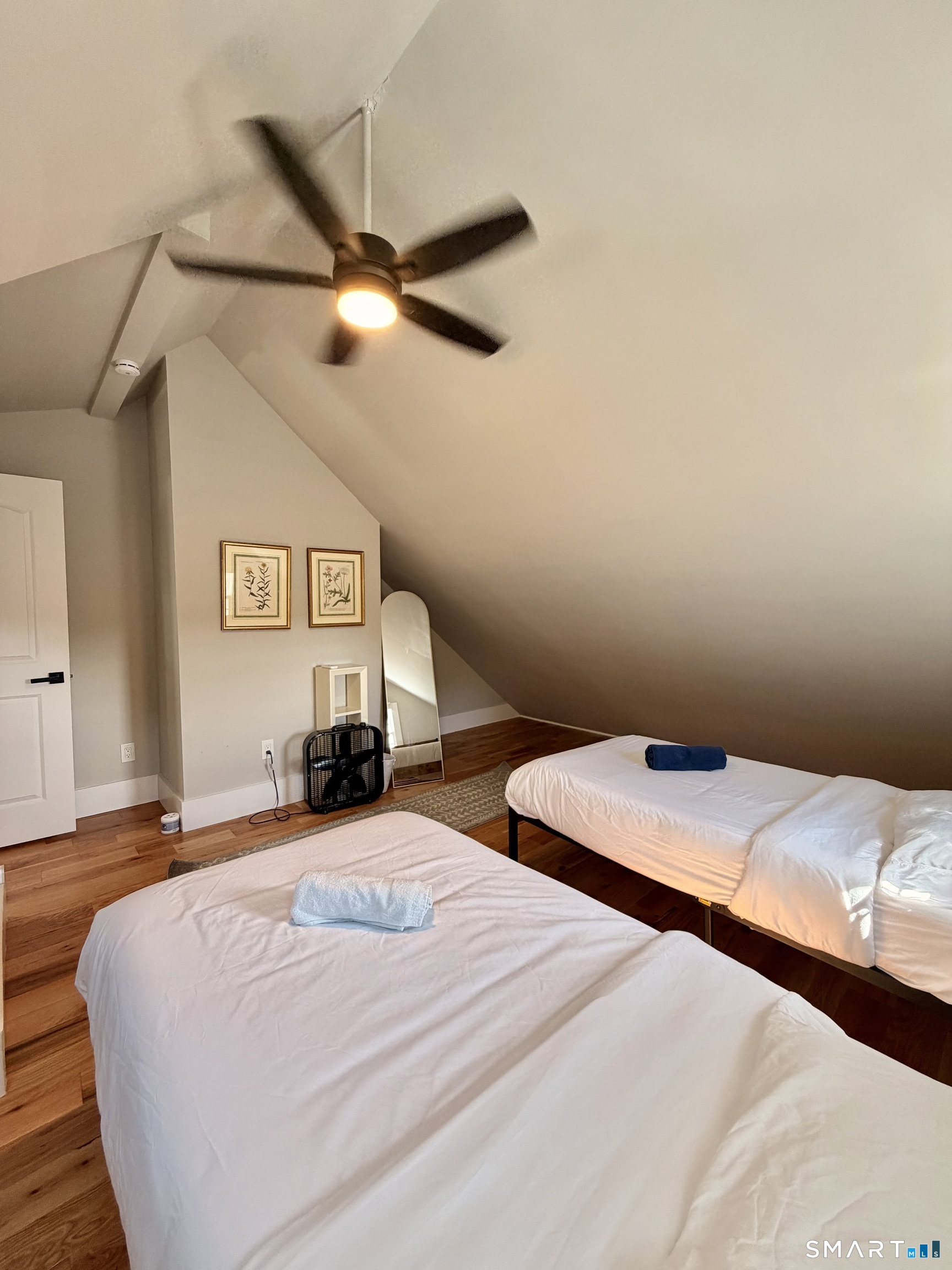 96 Roydon Road Property Photo 15