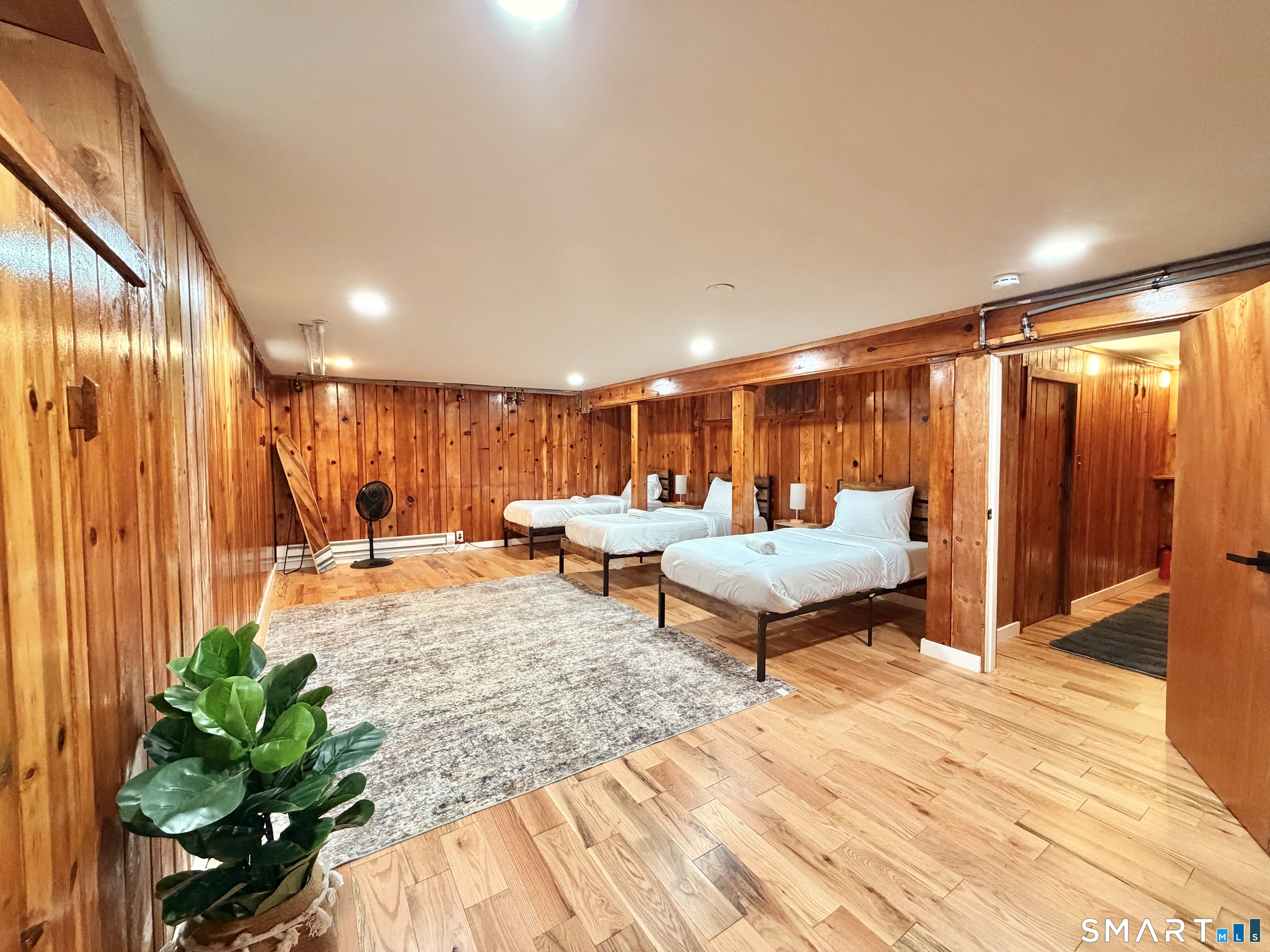 96 Roydon Road Property Photo 16