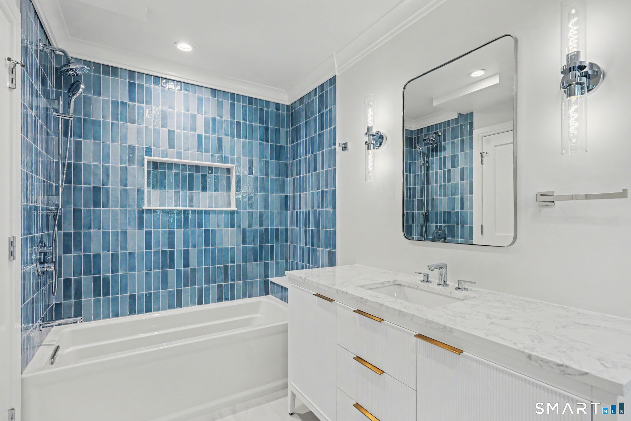 8 Somerset Lane Property Photo 25