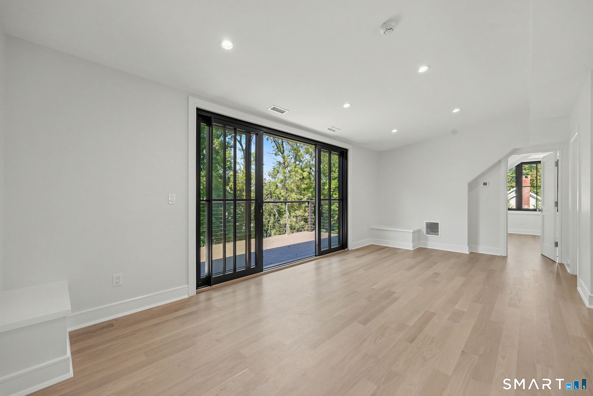 8 Somerset Lane Property Photo 28