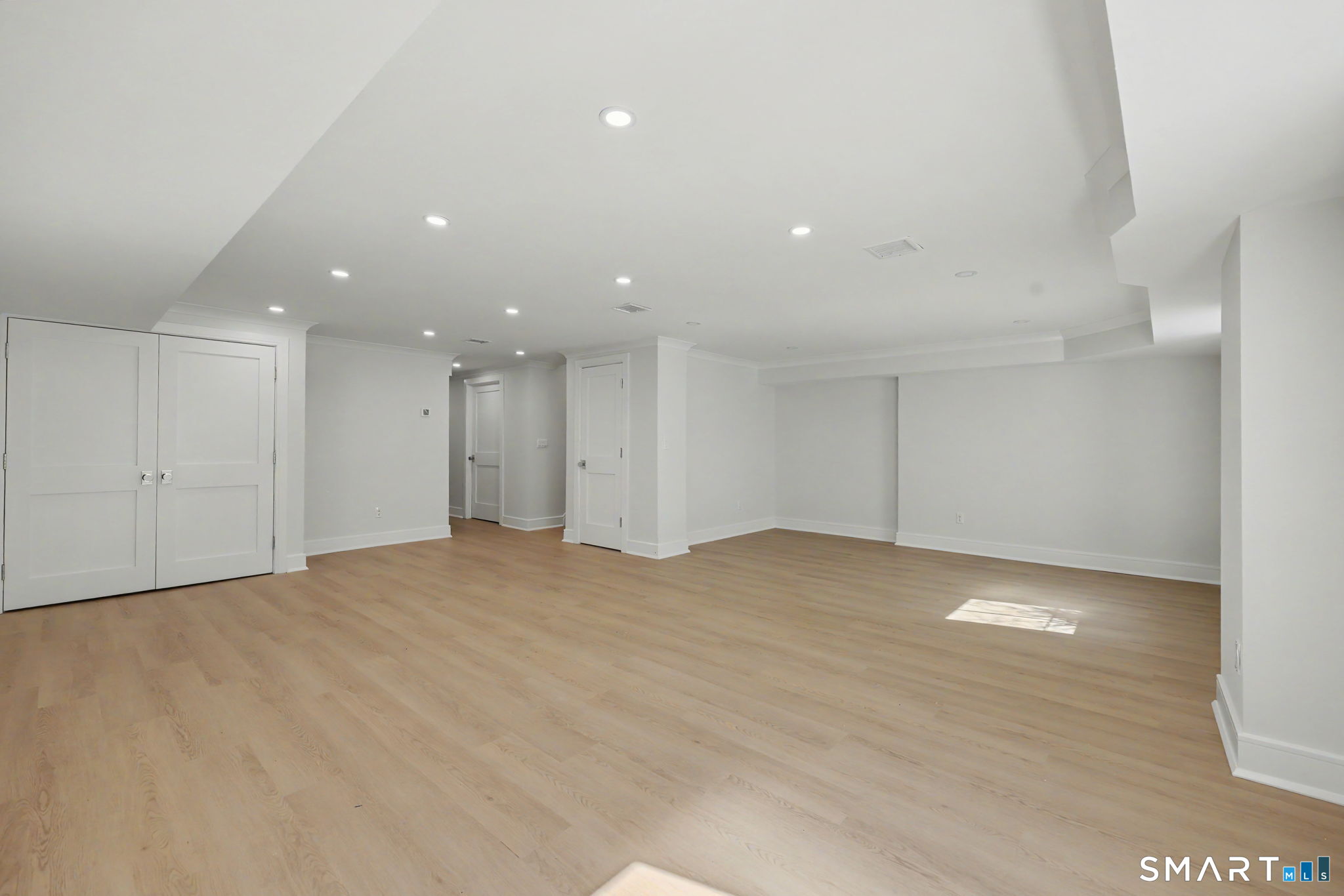 8 Somerset Lane Property Photo 29