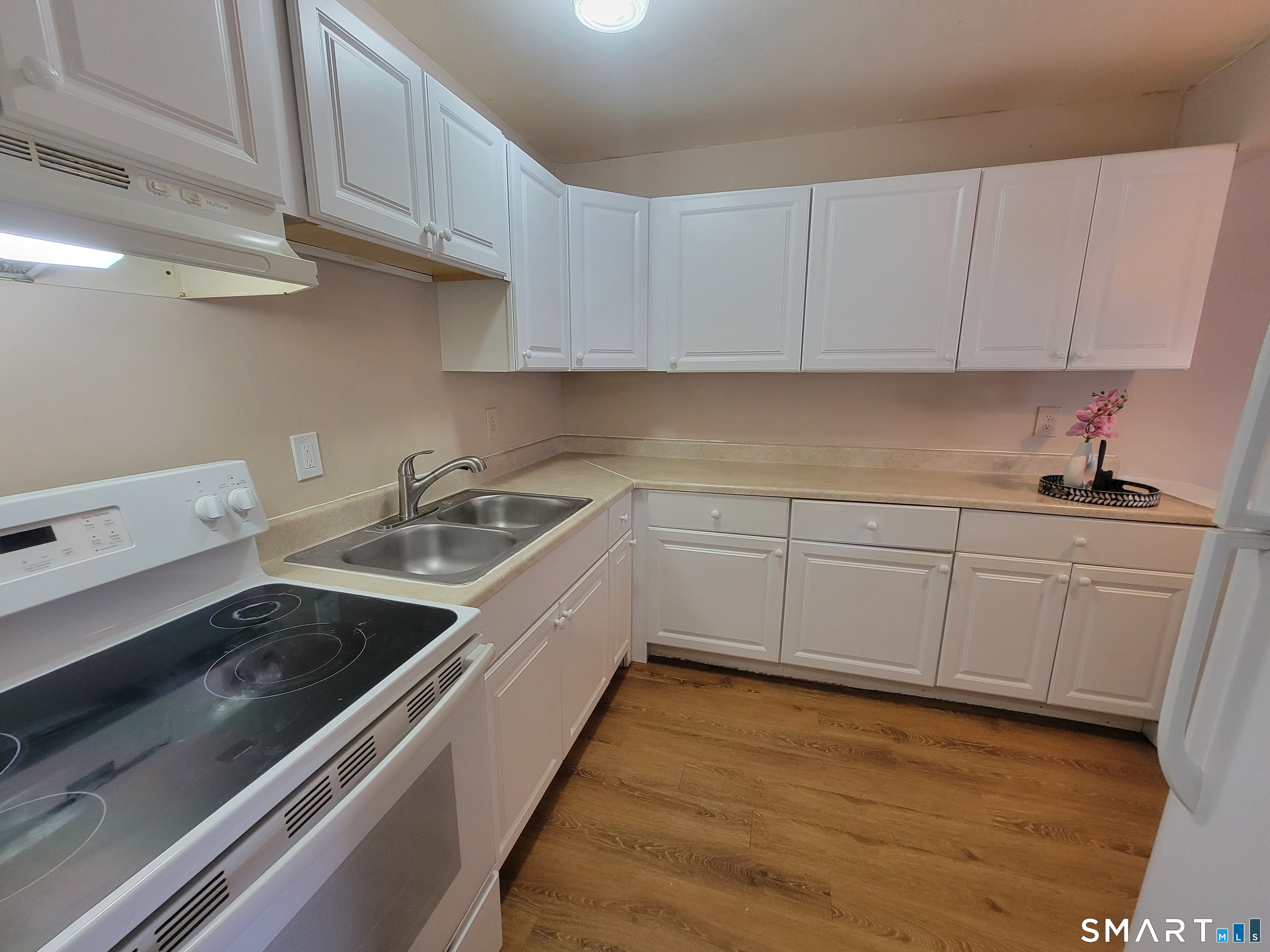 23 Bostwick 23 Arms Property Photo 8